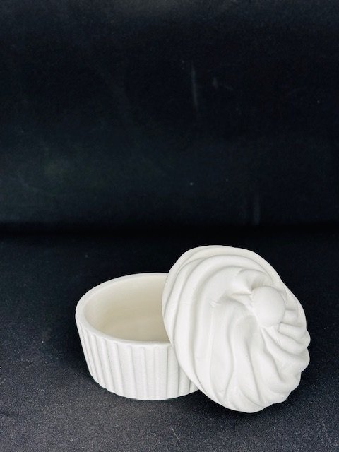Art 543/ 19€, Ø 8cm, H 7cm