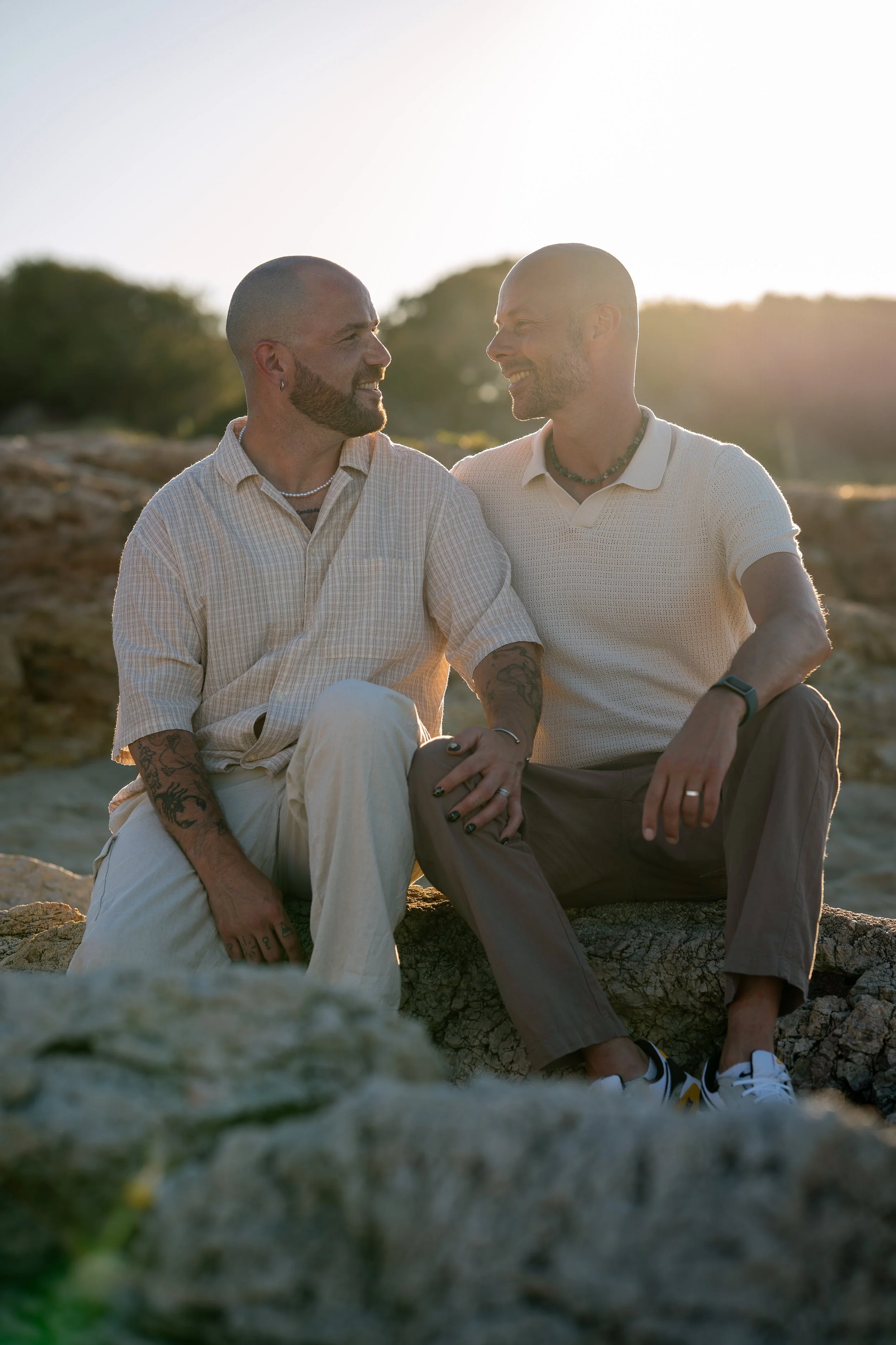 gay-couple-mallorca-sunset-sitting-01.jpg
