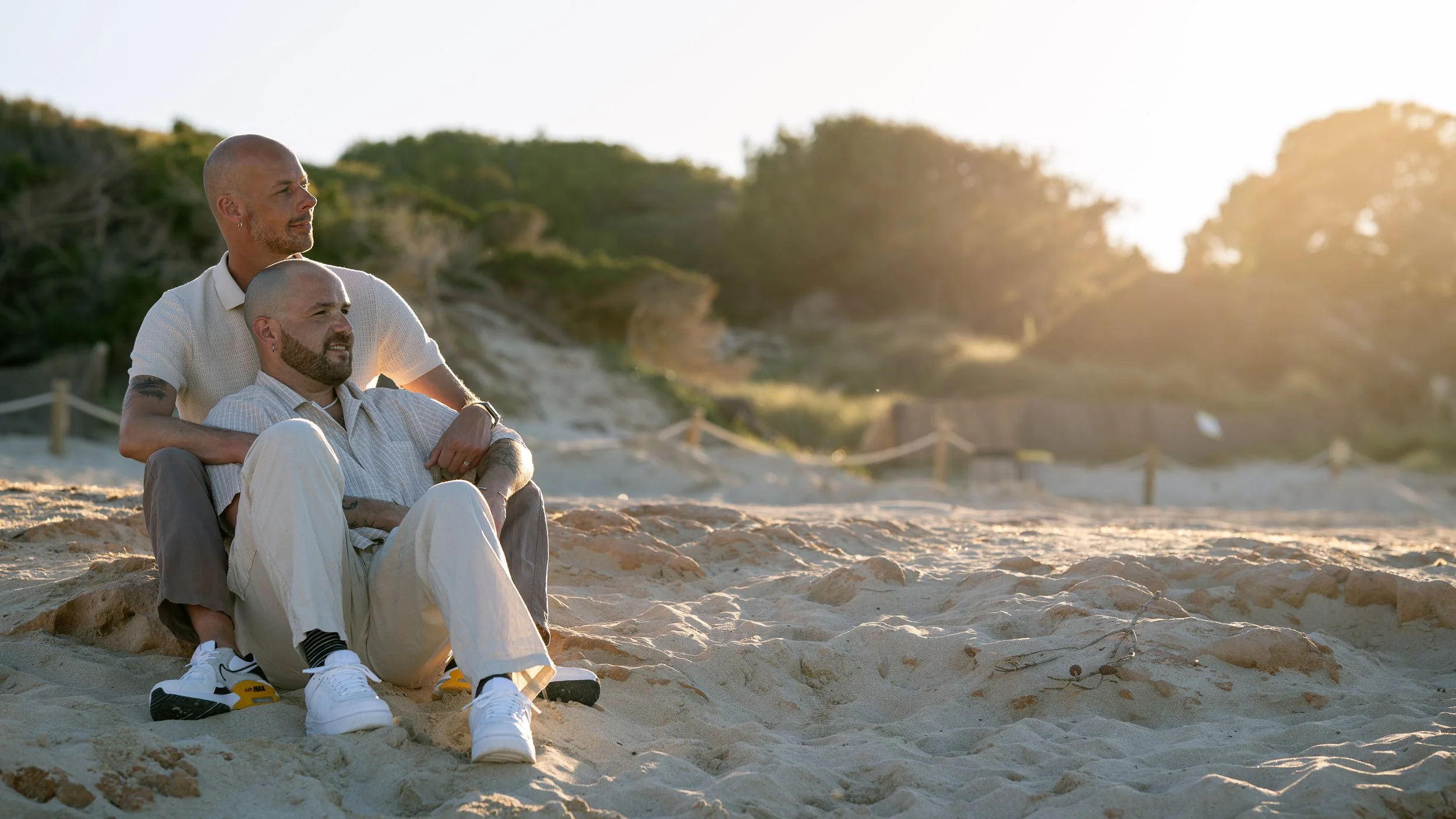 gay-couple-mallorca-sunset-sitting-02.jpg