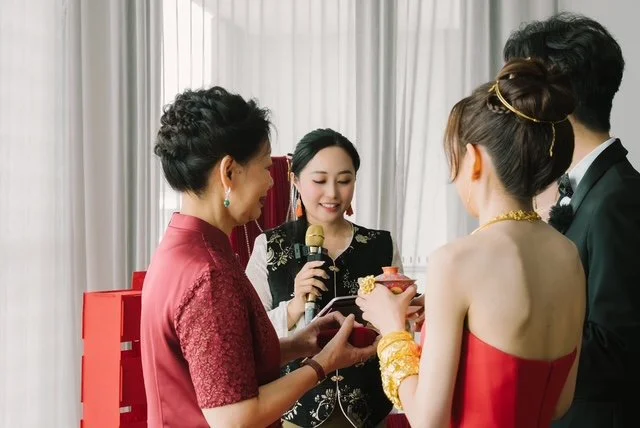 Traditional Tea Ceremony 传统中式敬茶仪式