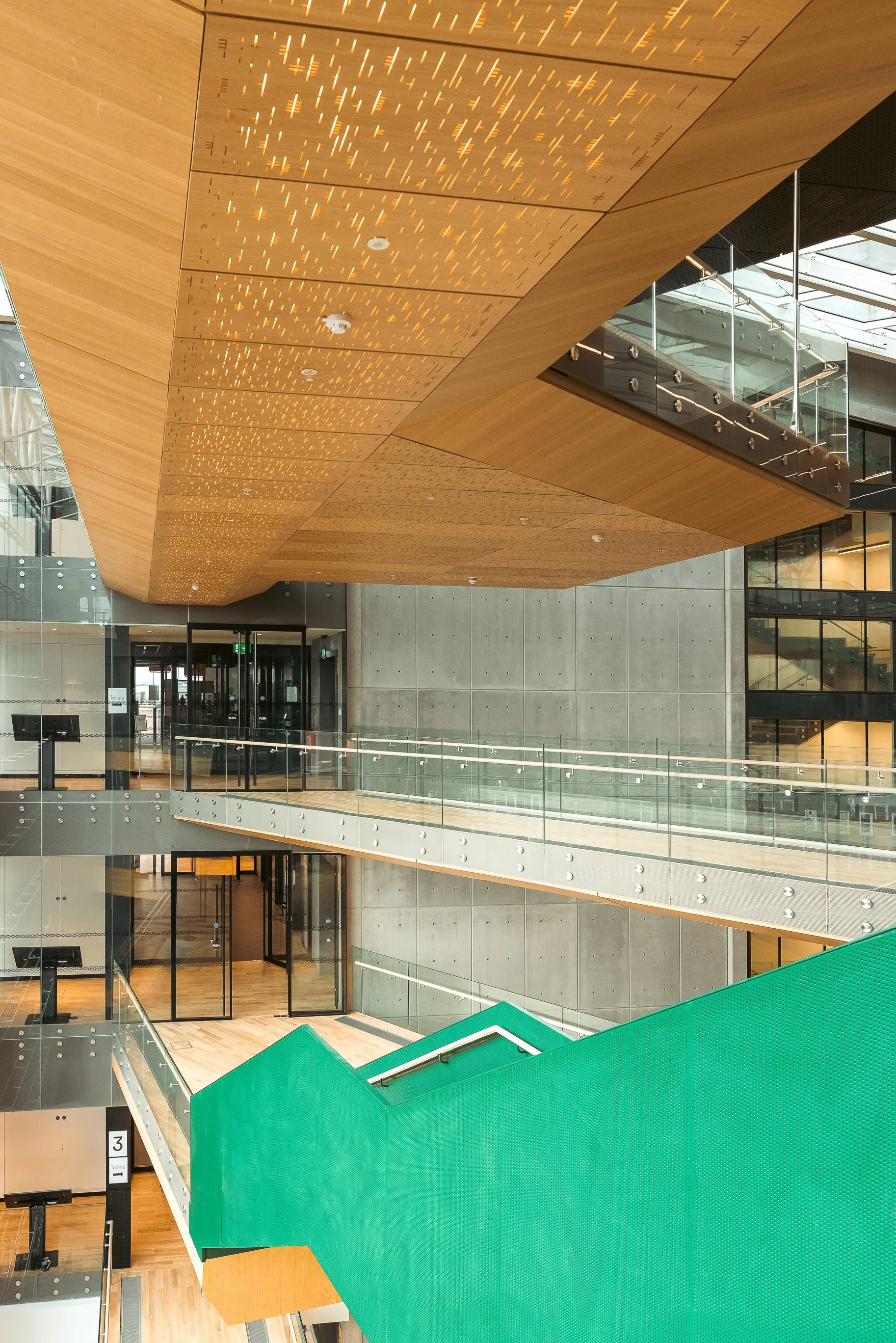 LiknedIn HQ Dublin_11.jpg