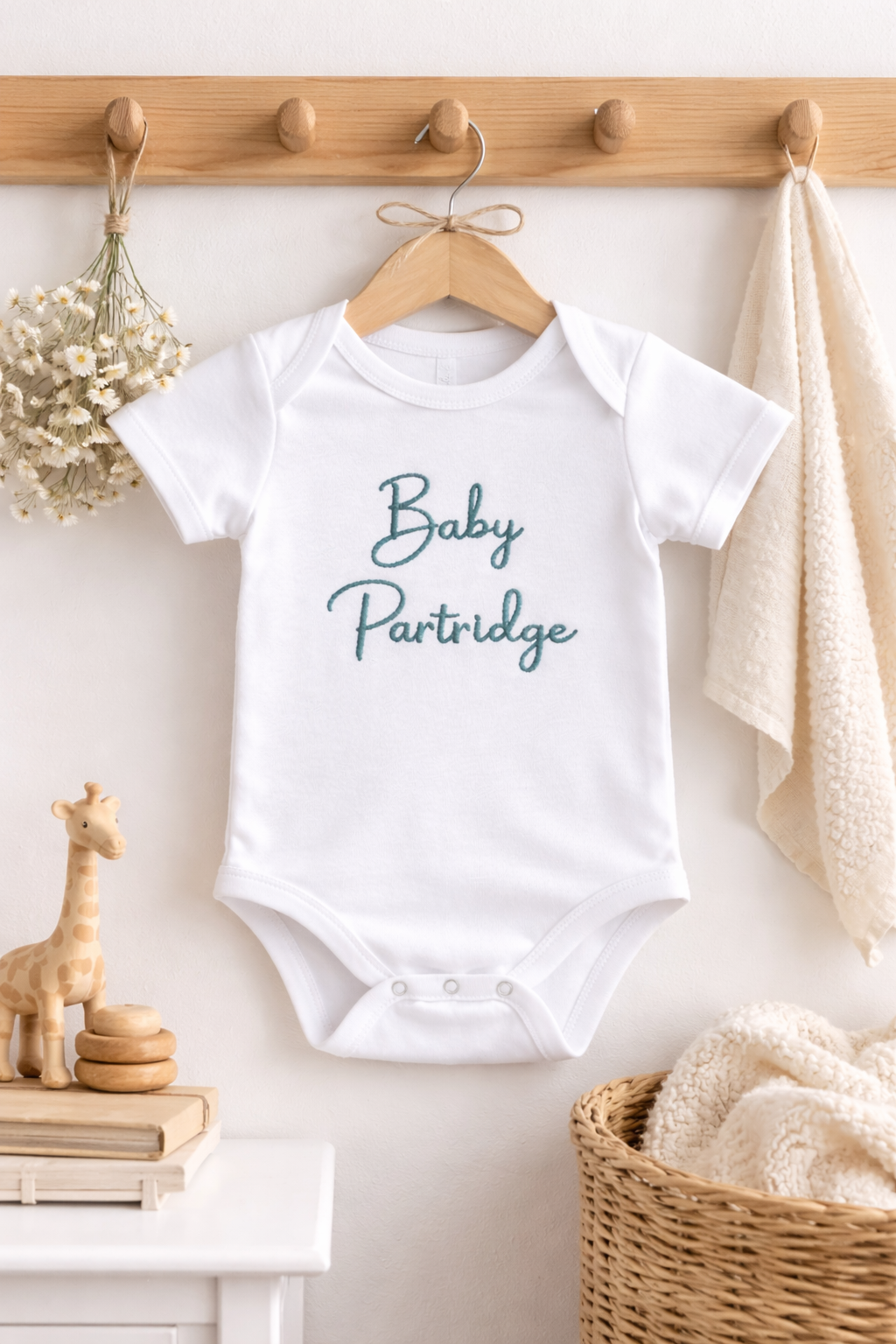 Personalised Embroidered Baby Grow – Custom Baby Name Bodysuit, Personalised Newborn Outfit, Baby Announcement