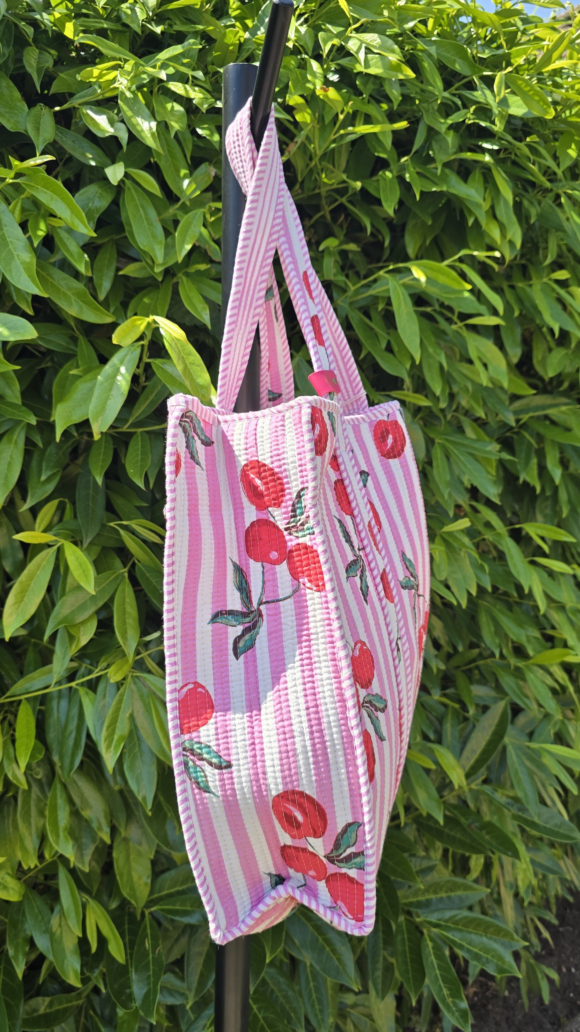 pink cherry side.jpg