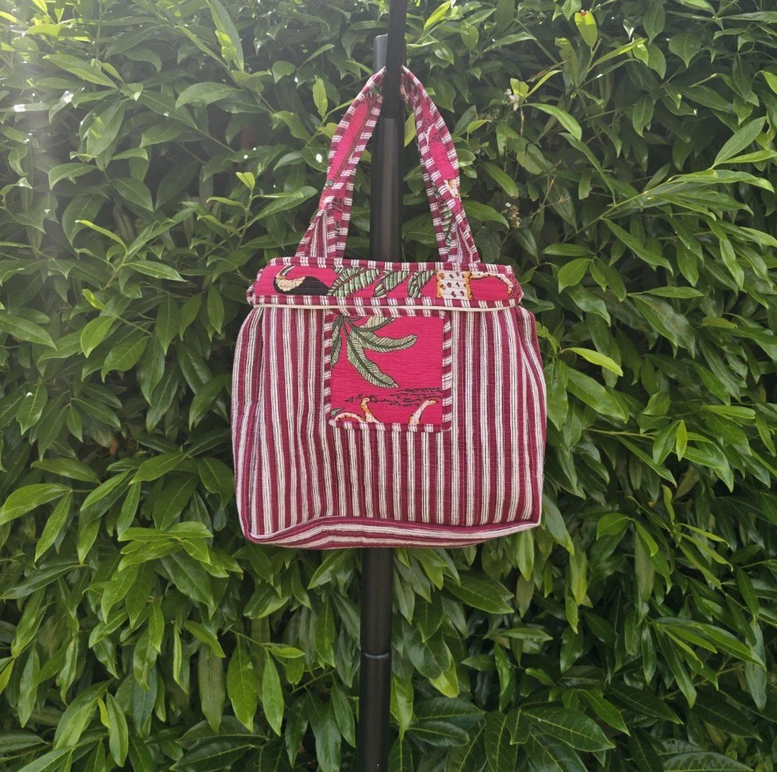 JUNGLE hot pink Mini pok.jpg