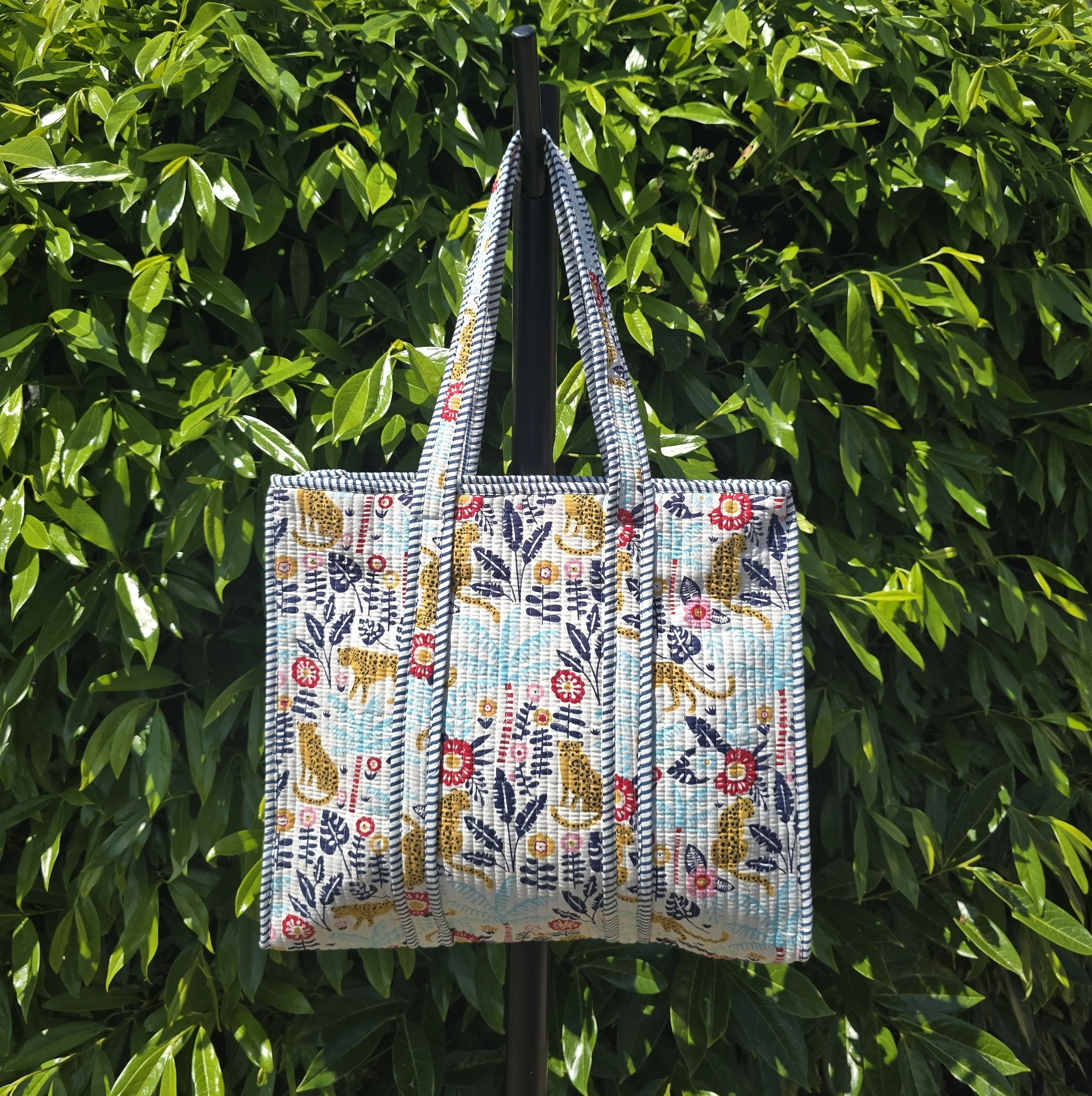 Kantha Quilted MEDIUM Tote with ZIP (CHEETAH Blue)