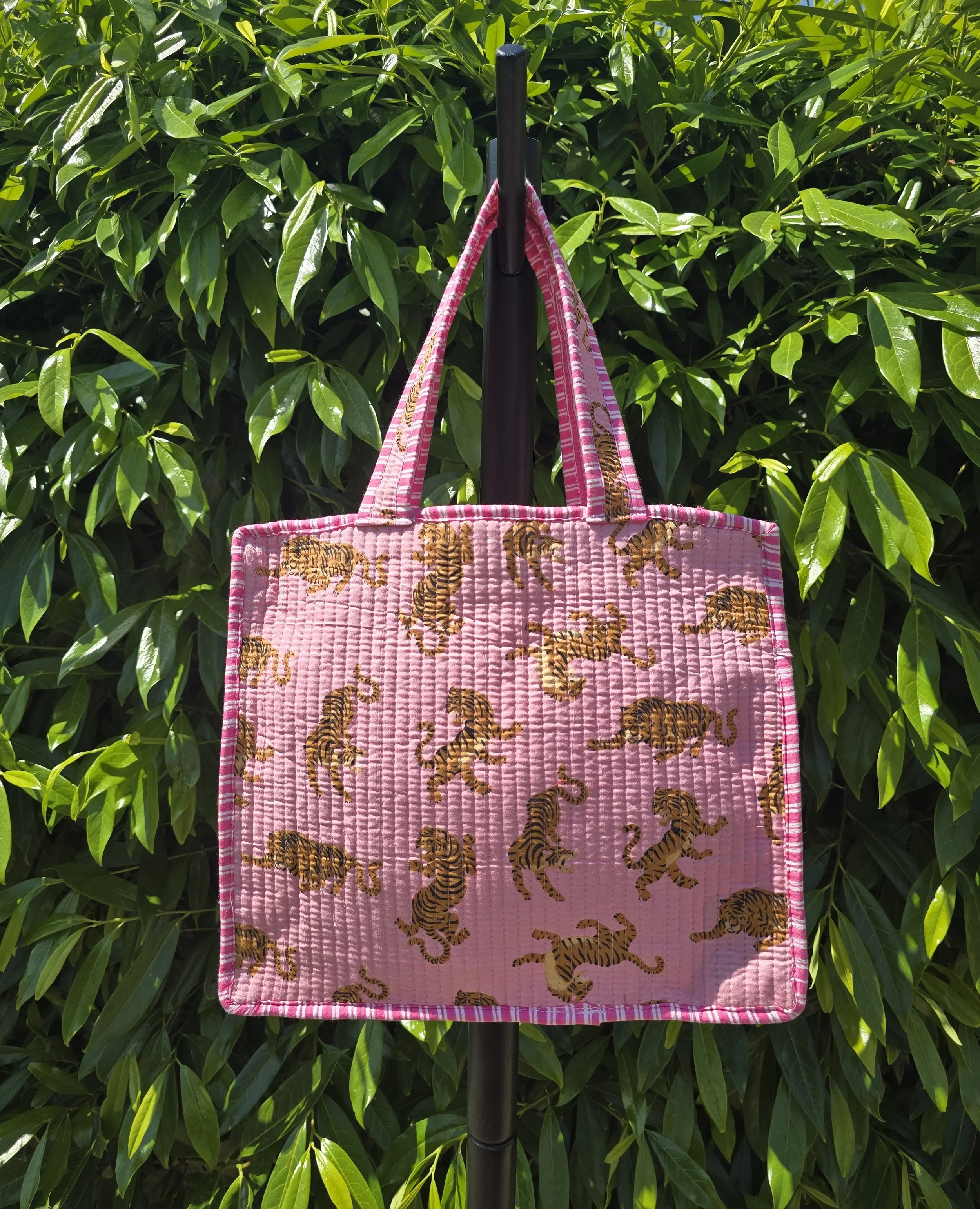 Kantha Quilted MINI Tote with ZIP (TIGER on pink)
