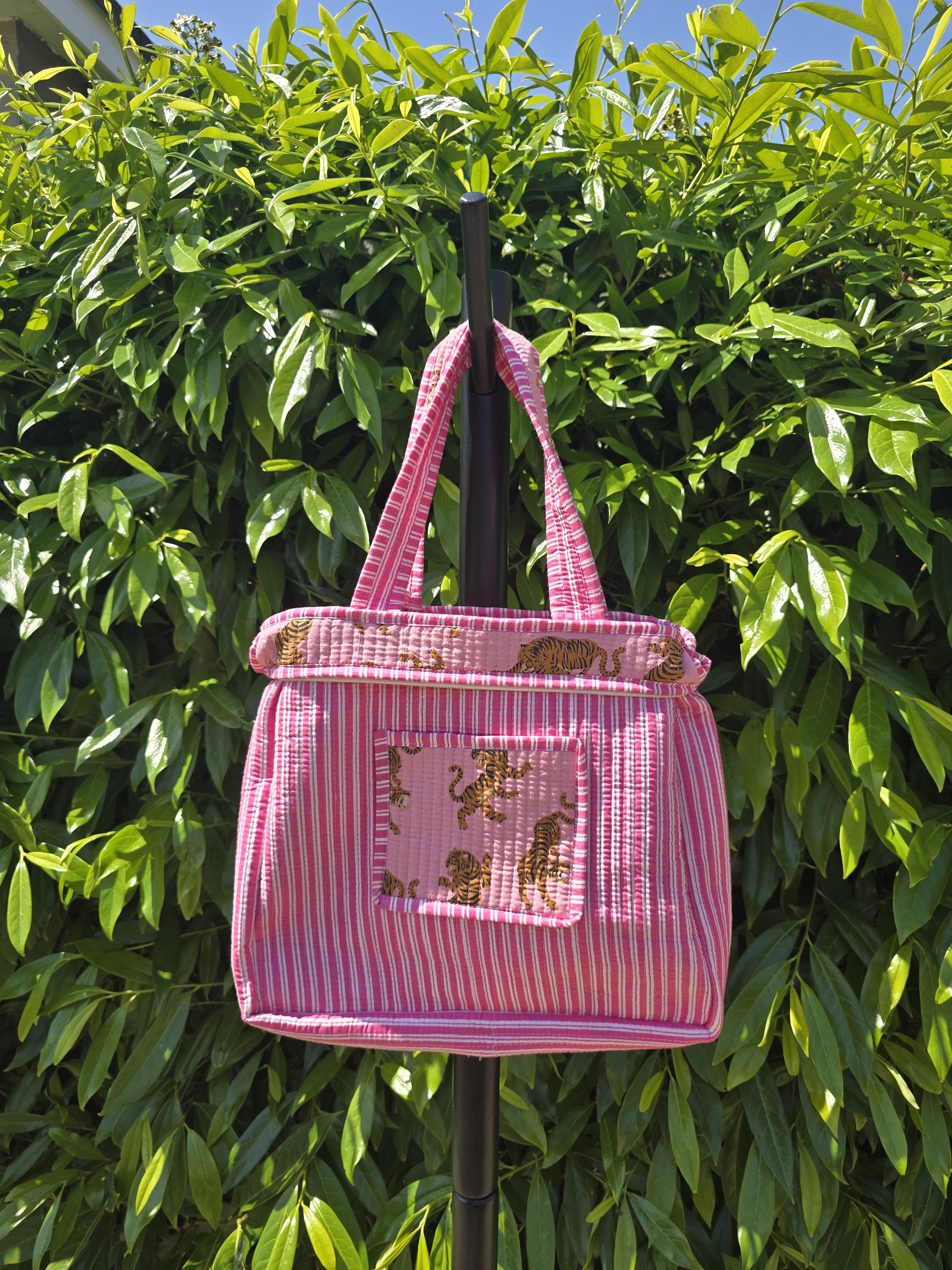 pink tiger pok.jpg