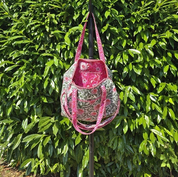CHRYSANTHAMUM Duffel pok.jpg