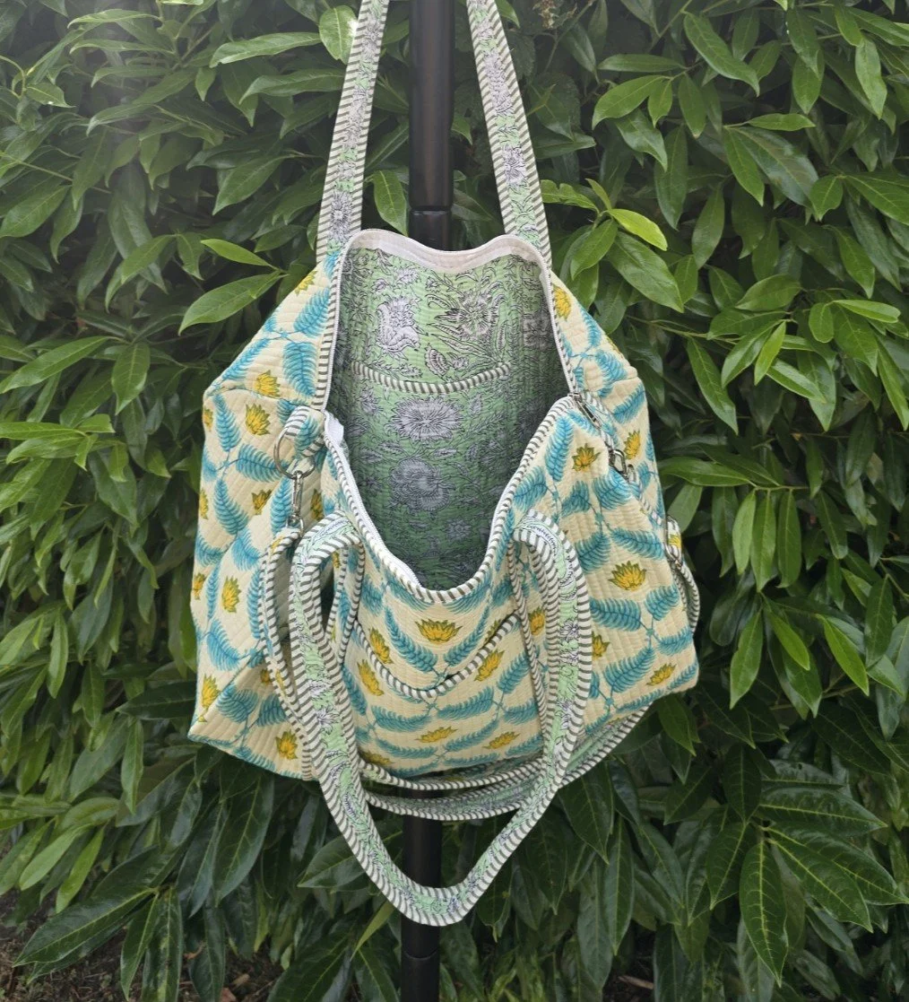 FEATHER Duffel pok.jpg