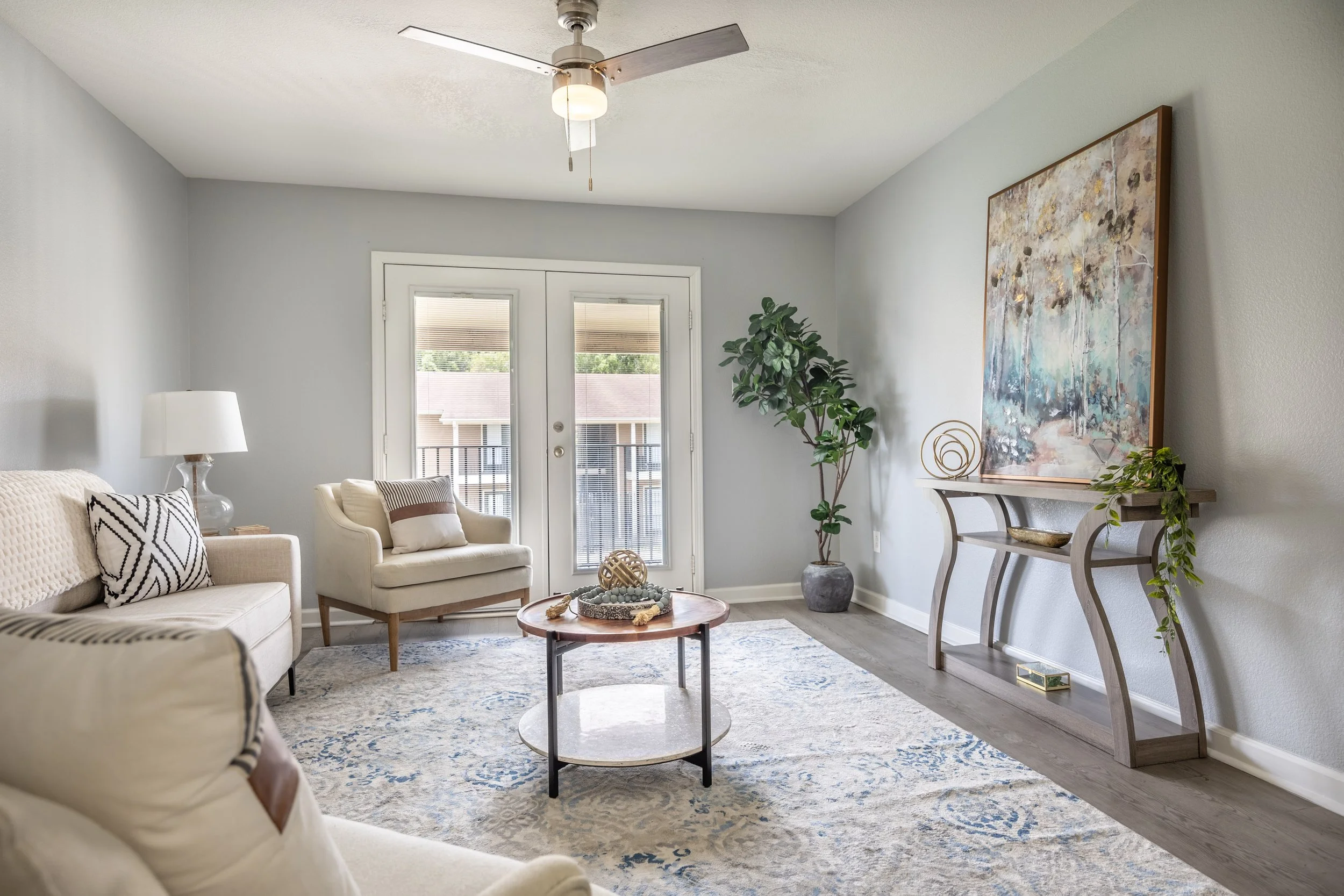 The Lodge Apt.2.jpg