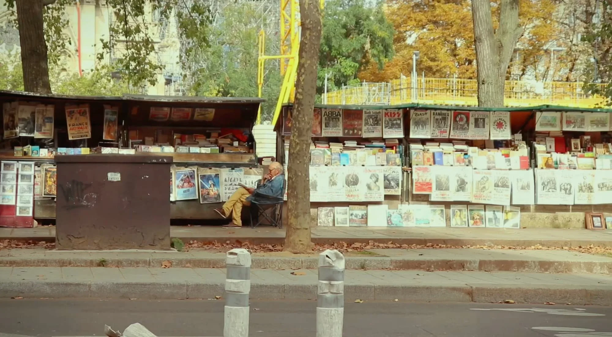 paris-street.jpg