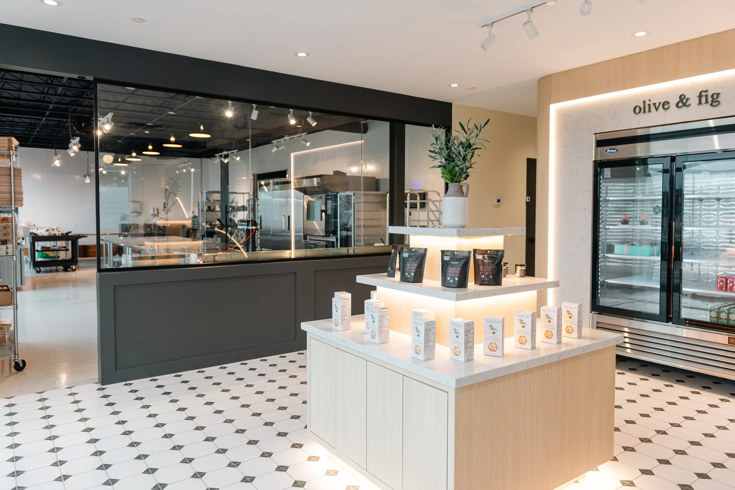 O&F Interior 5.jpg