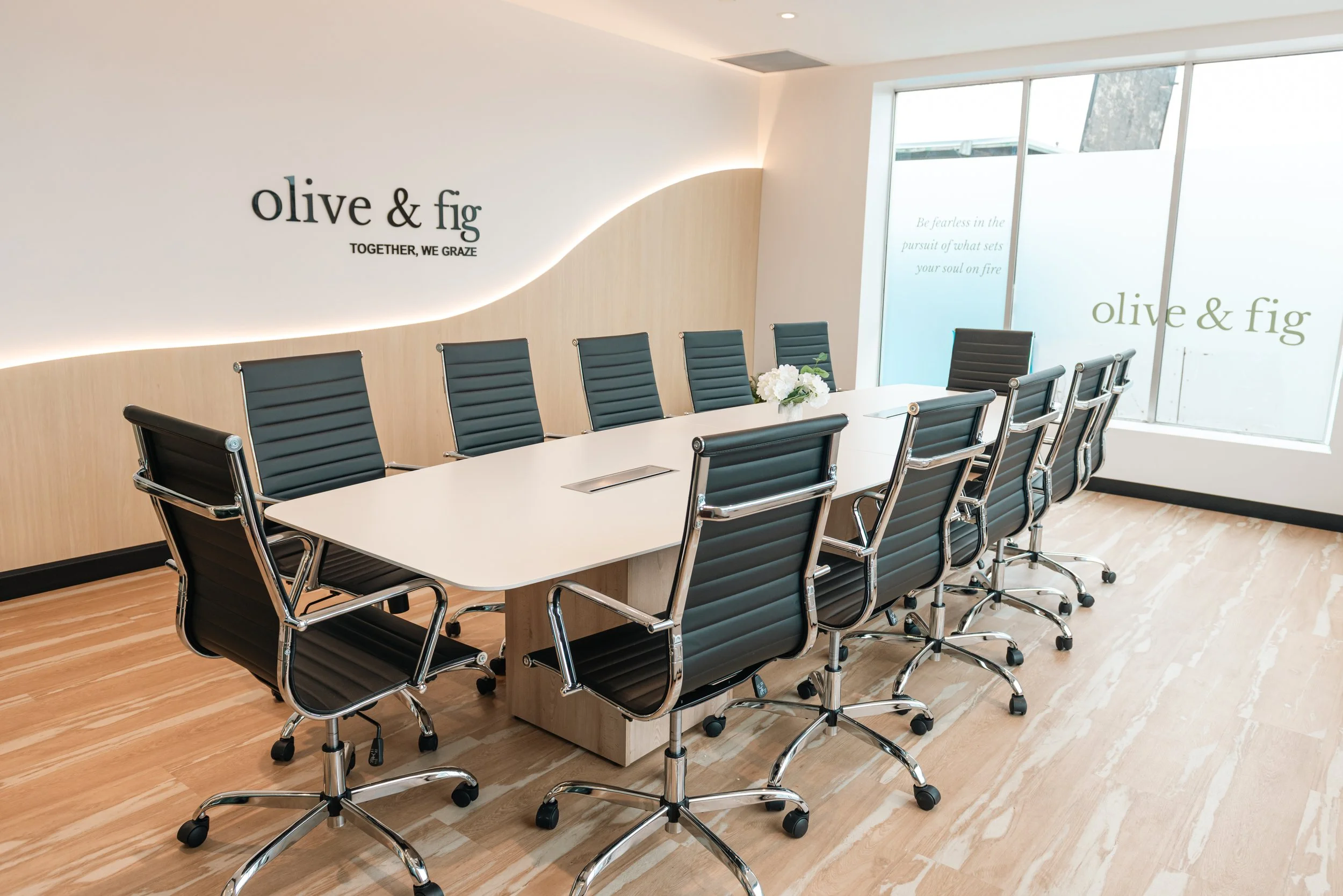 O&F Interior 4.jpg
