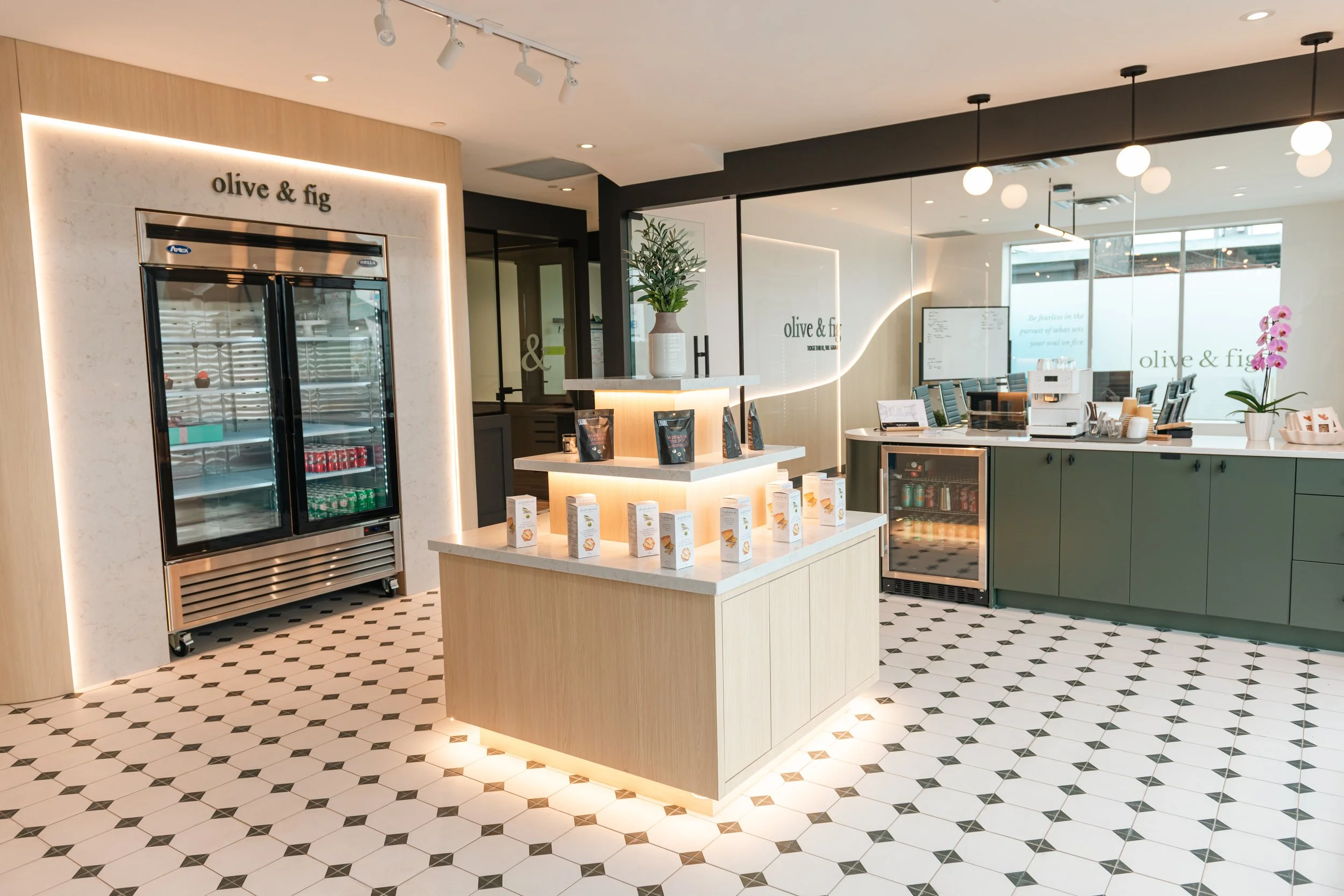 O&F Interior 2.jpg
