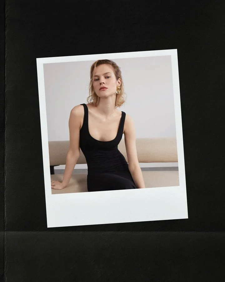 For the bride who&rsquo;s effortlessly cool (and the bachelorette to match).