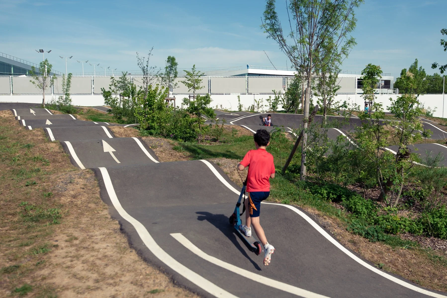 Pumptrack de la Plaine Peluau, Angers  //  Photographie : PRISME