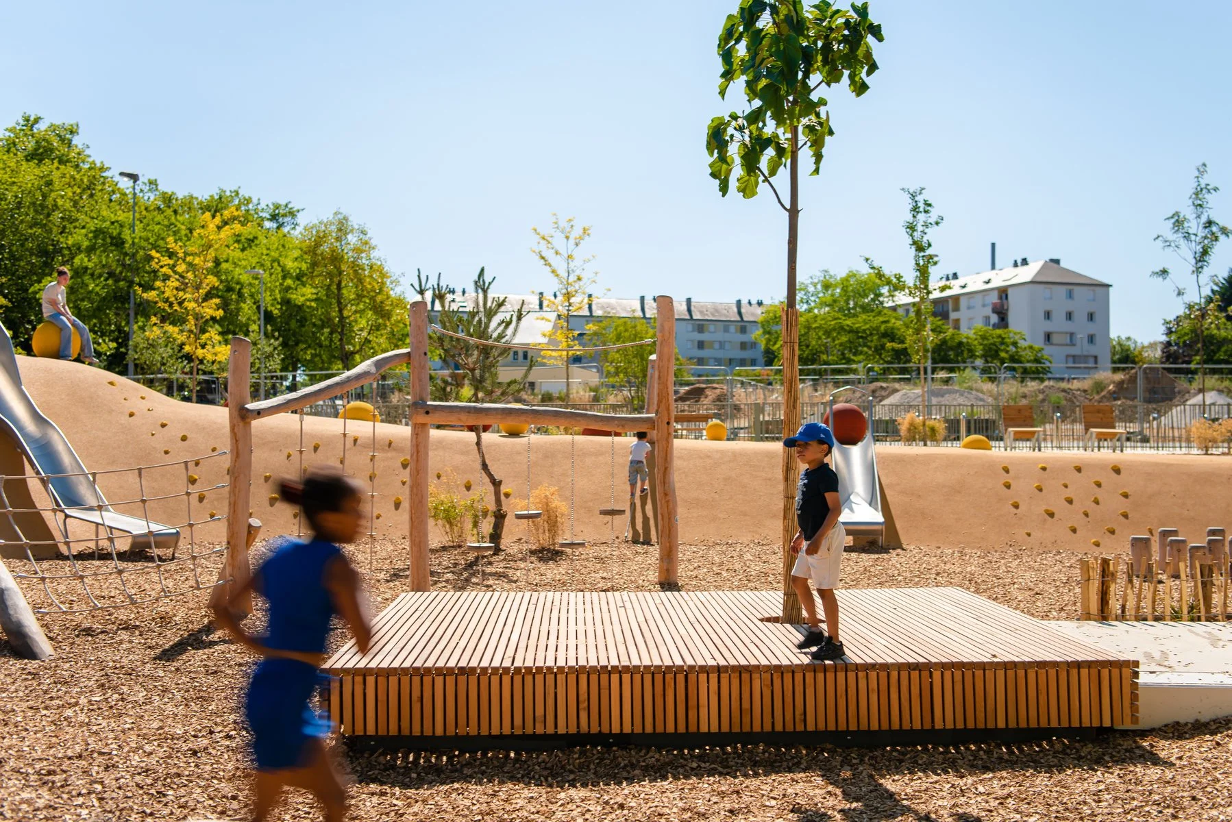 Aire de jeux du Toucan, Saint-Nazaire, pour PRO-URBA (PRO-URBA & Zephyr Paysage)