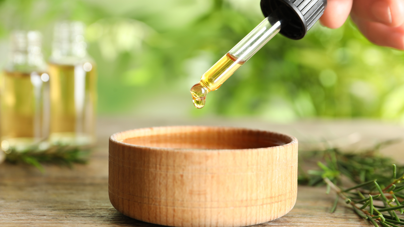 Tea Tree Oil for Acne: How it Can Help Clear Your Skin