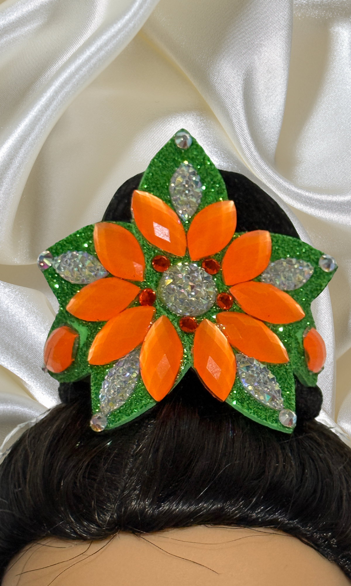 Flor Grande Naranja - Plata - verde.png
