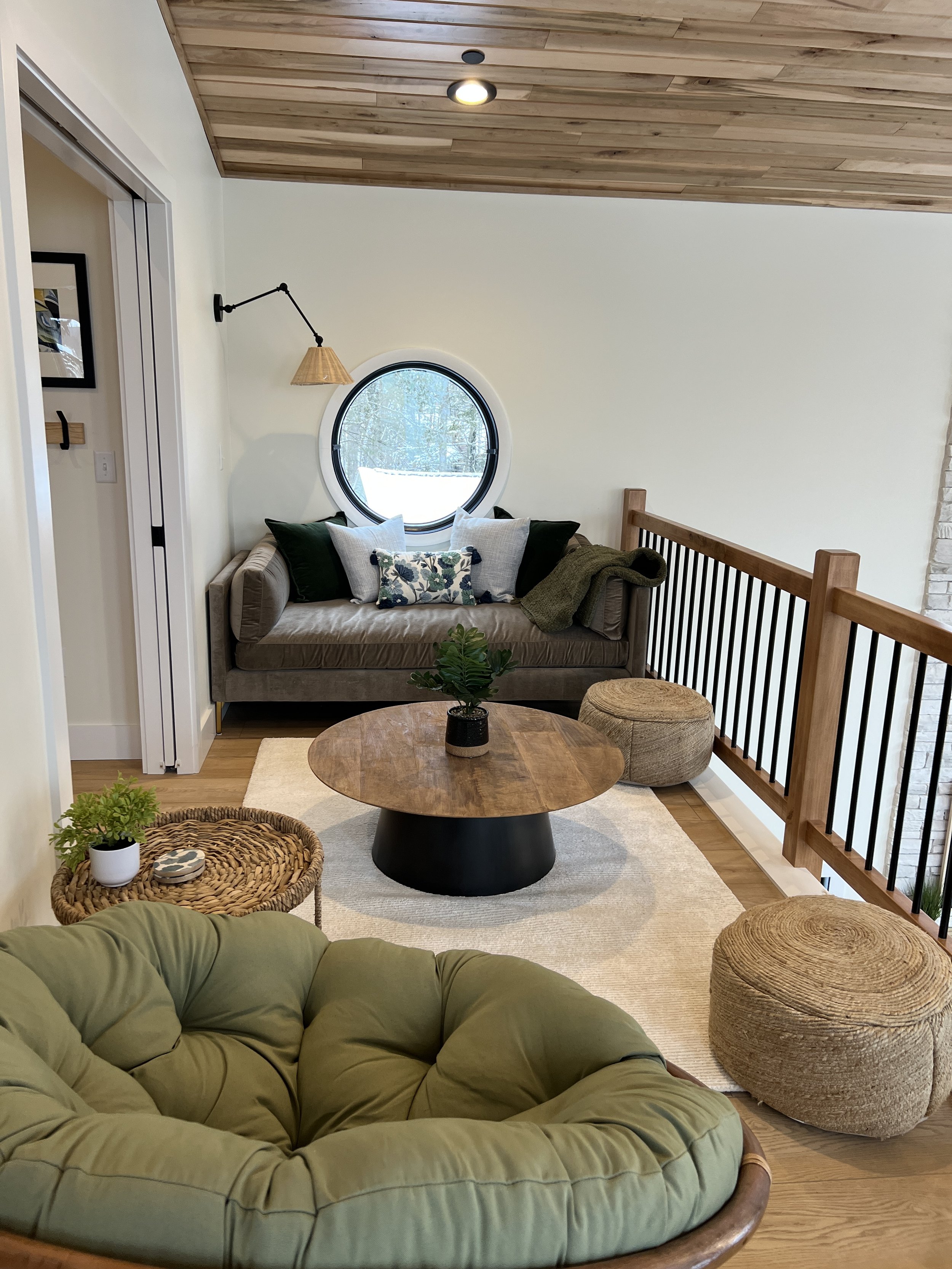 Cozy loft with amazing panoramic views