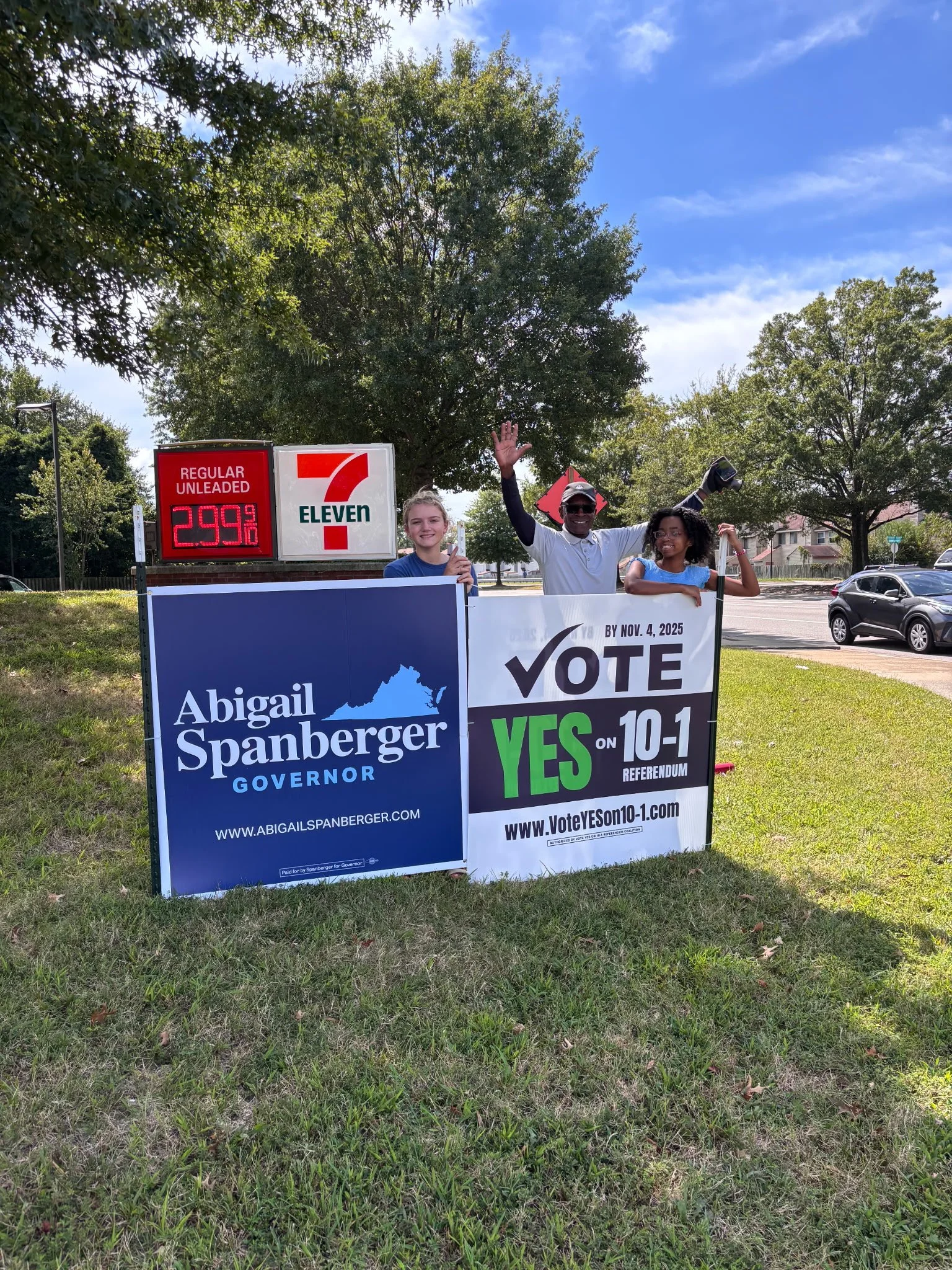 Virginia Beach Democrats Build Fort Democrat at Building 14 and around town to Launch Early Voting and Defend 10-1 Voting Rights