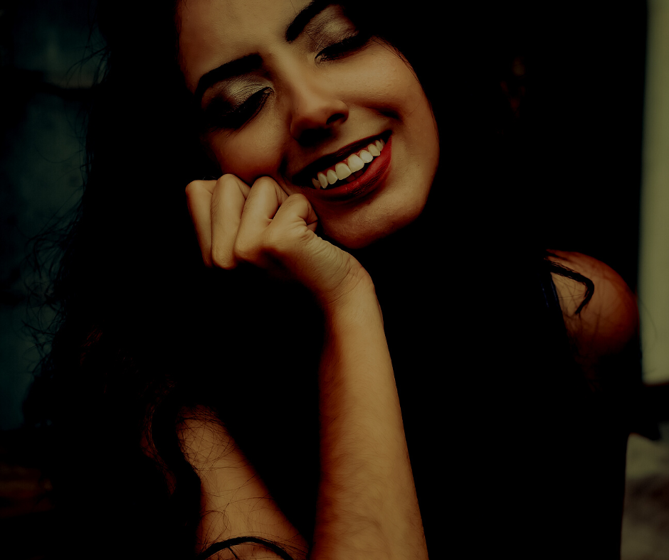 10 Questions to Ask Your Bridal Makeup Artist Before Booking