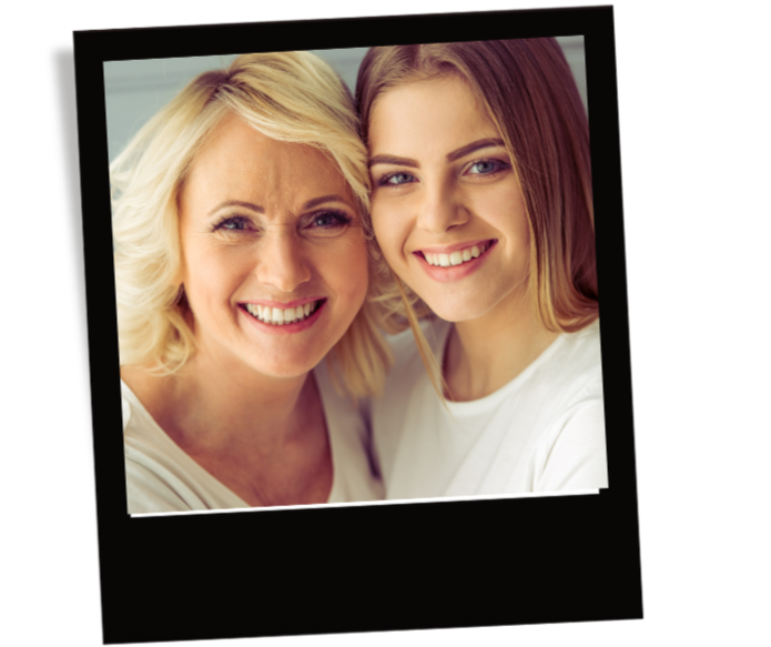 Wedding Party Makeup 101: How to Plan for Your Bridesmaids and Moms