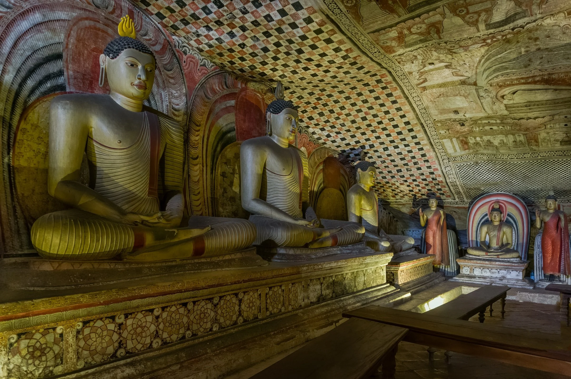 Piduranyala Cave Temple