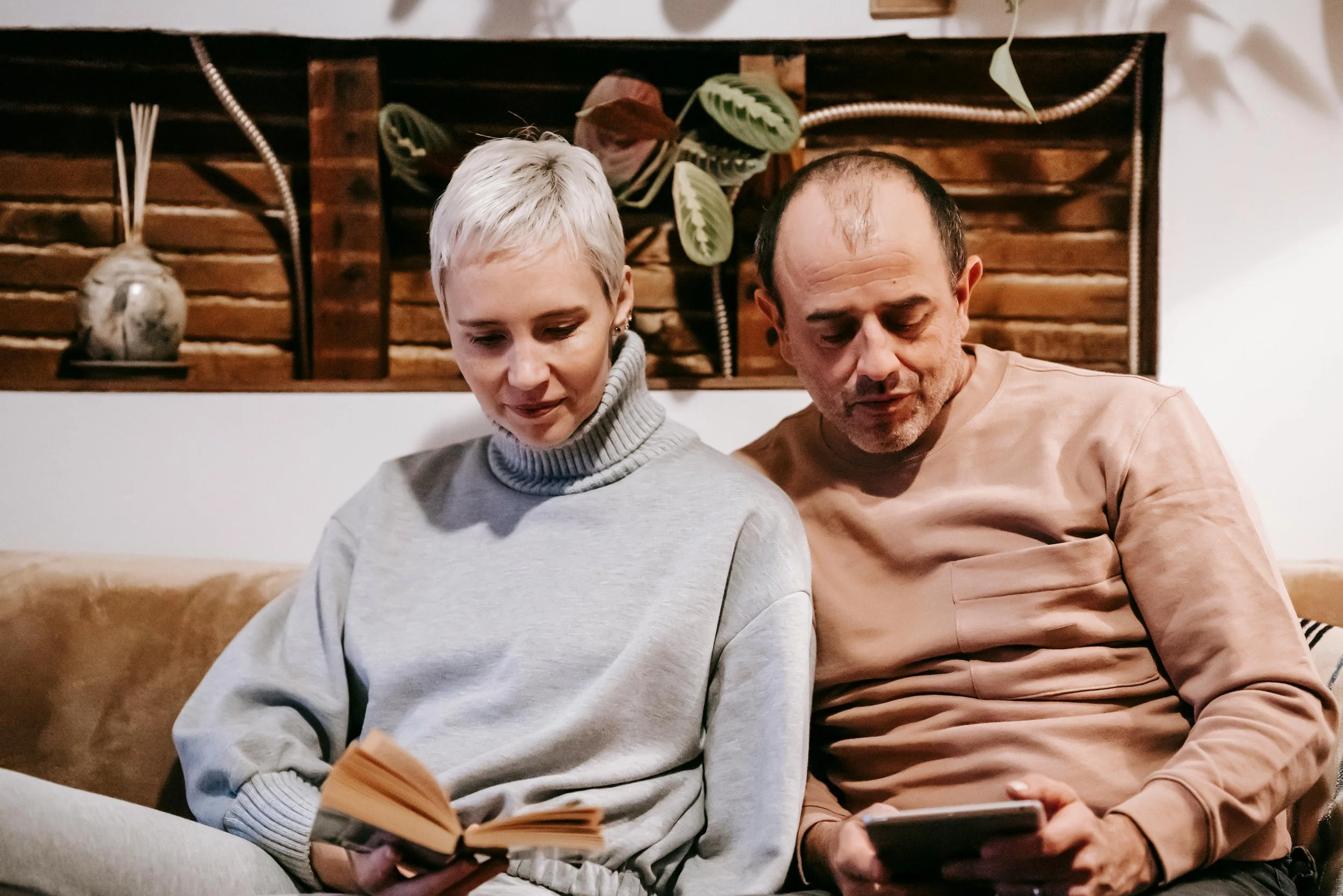 Are You Growing Apart? Recognizing Emotional Disconnection in Midlife Relationships