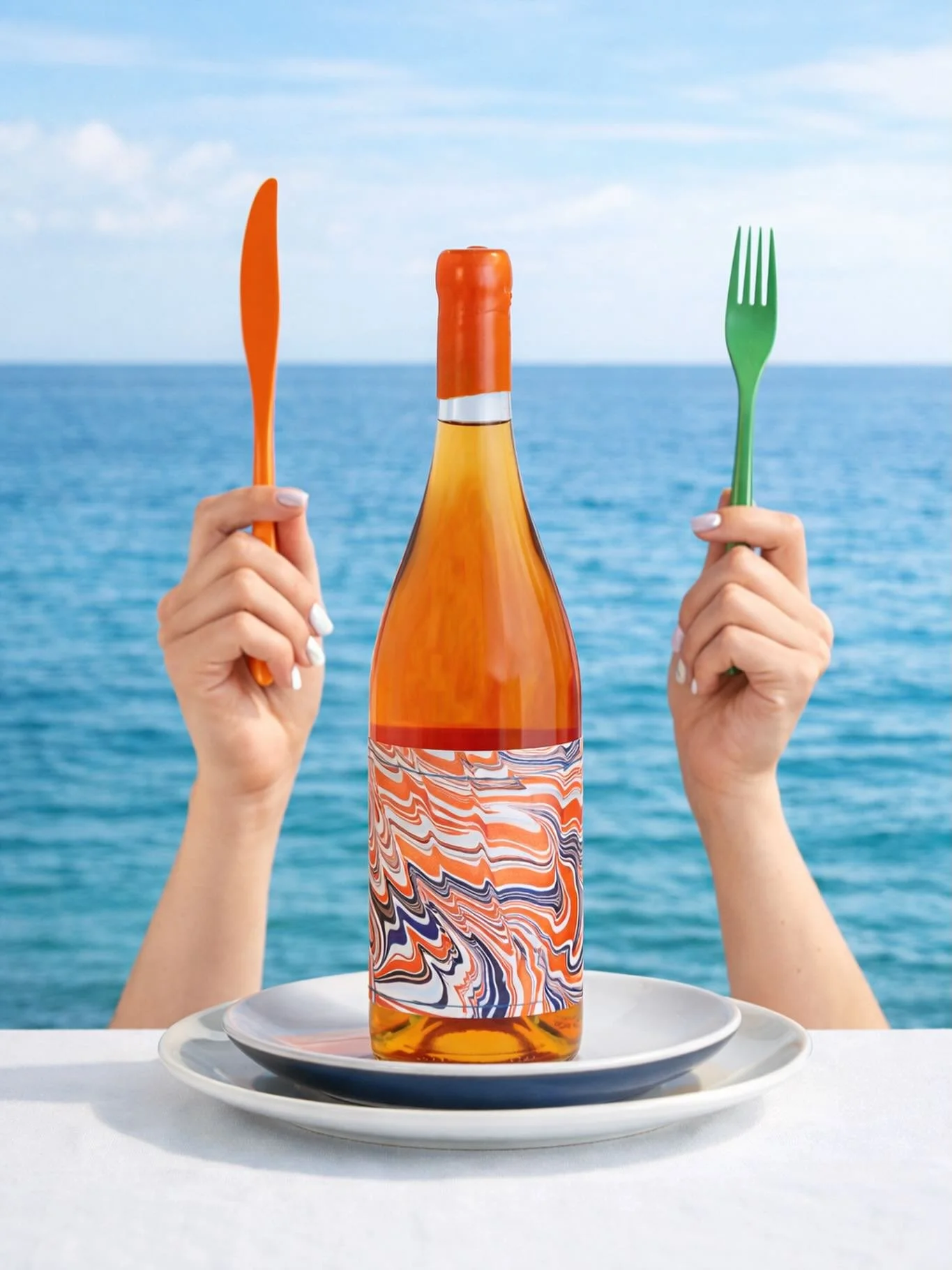 Orange in the glass, blue on the horizon.
Sorvo 2023. Limited release from Algarve. Textured, a little grippy, made for the table. 💙
.
.
.
#sorvo #orangewine #skincontactwine #algarvewine #portuguesewine