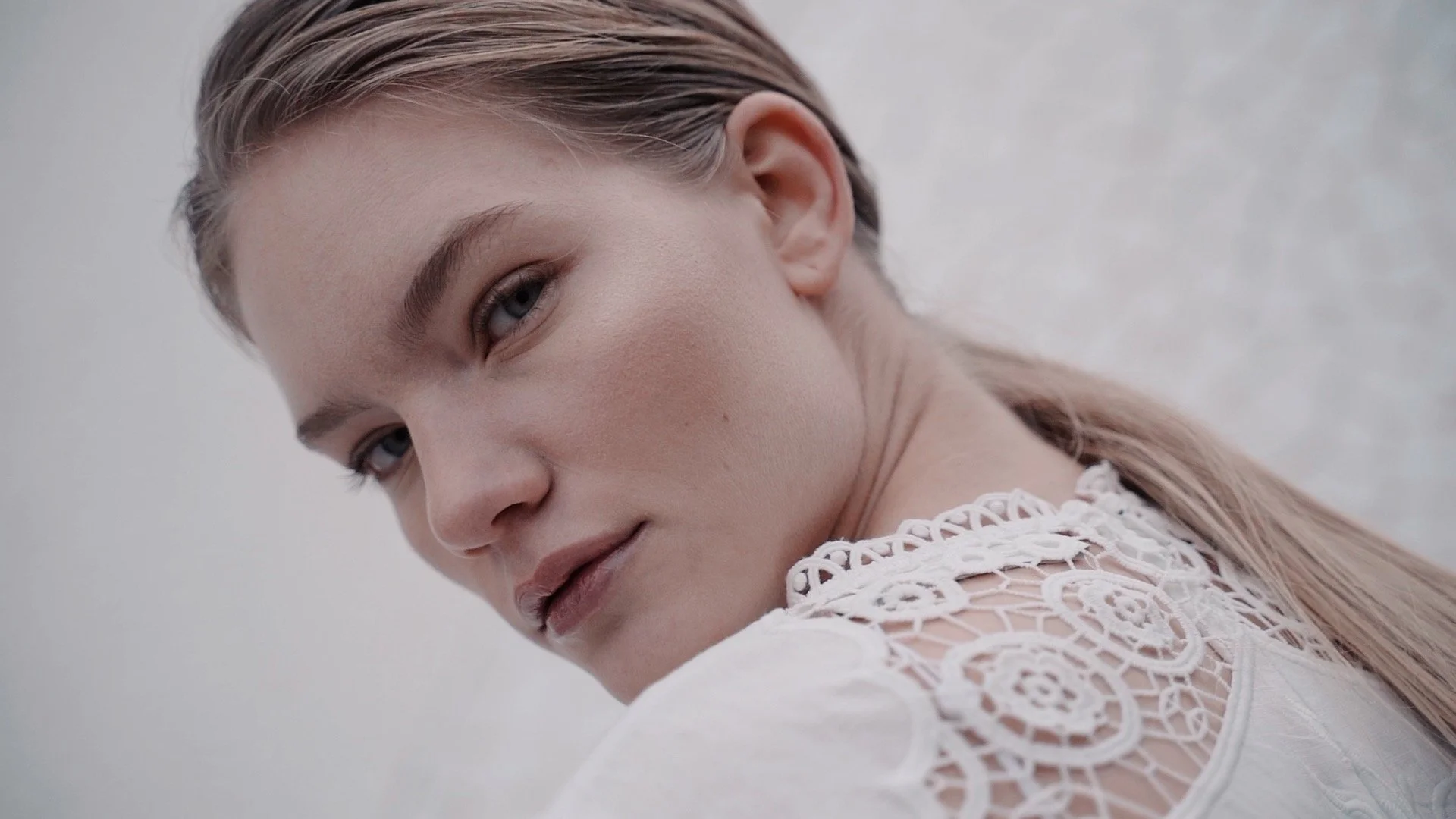 brown thomas, rut angielina, dop, directora, director, canarias, fashionfilm, fashion, film