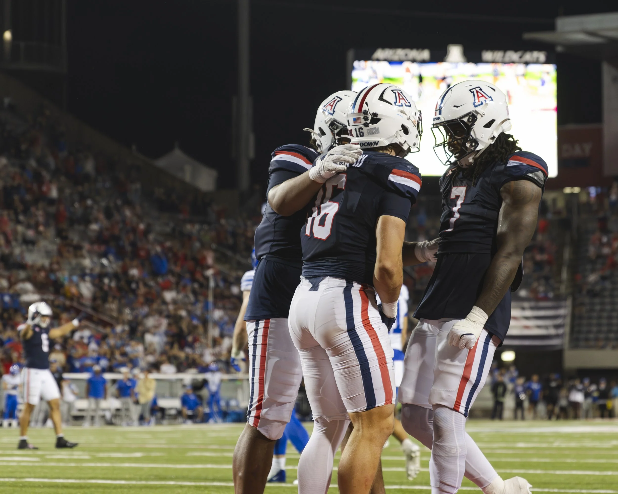 defenders celebrating.jpg