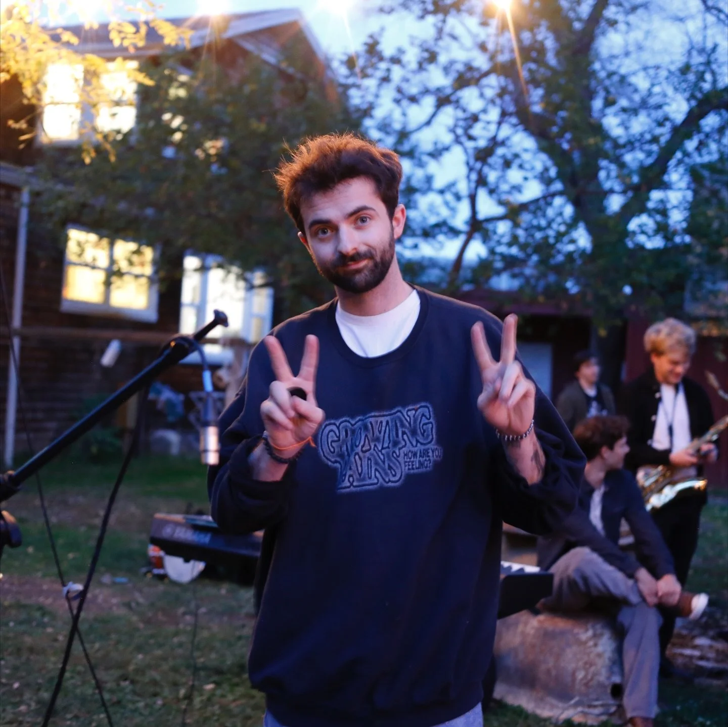 Night One! ⭐️
Thanks to everyone in Davis @ag.effort.haus 
for making our first show so cool! 💥 

Thank you to @fetchtiger &amp; @nineteenthoperator for sharing the night with us !

Oakland tonight @staygoldoakland 
let&rsquo;s keep it rolling 🫡💫
