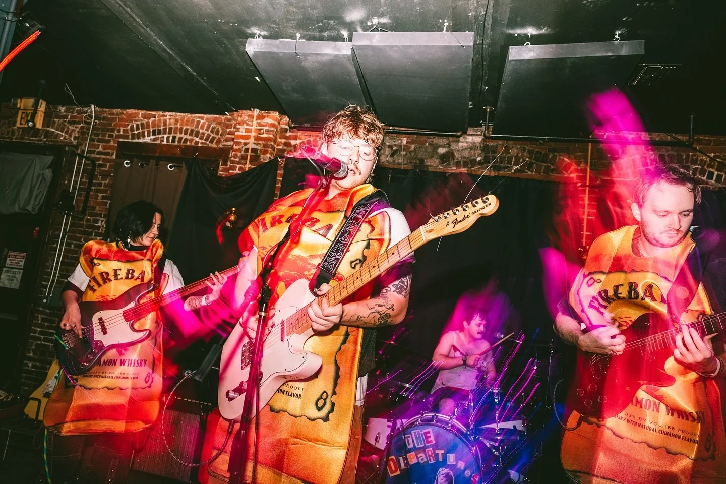 Some pics from our tour :) 

One last show for the year in LA 12/18 @theredwoodbar !! With some great bands.. More details soon! 
Love to you all 🫶 

#band #tour #thedepartures #rat #impracticaljokersmadlibs