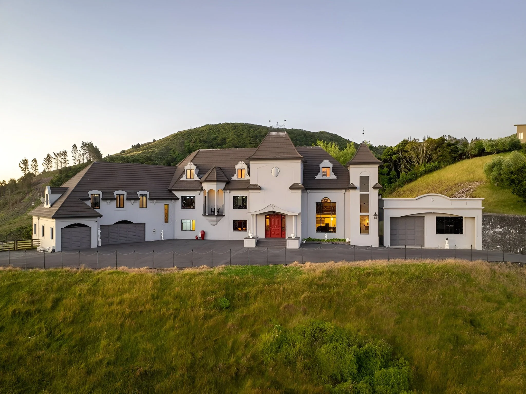 Chateau Te Kamo's exterior. A beautiful French style mansion available for bookings as a location for photo shoots, tv and film production as well as executive functions.