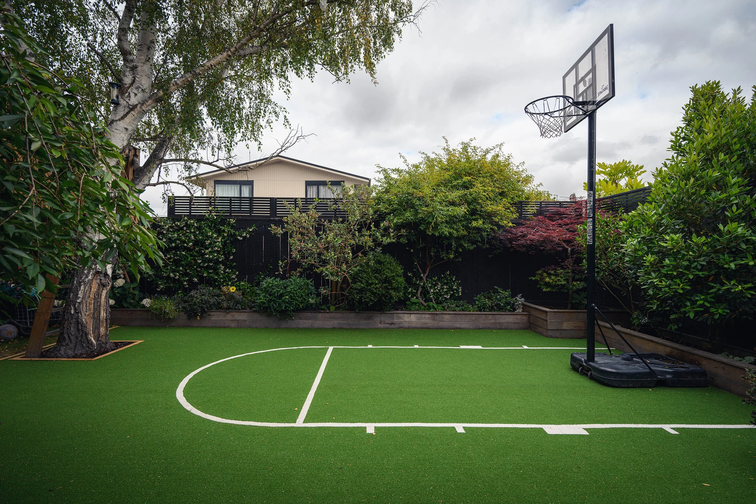 custom-residential-basketball-court.jpg