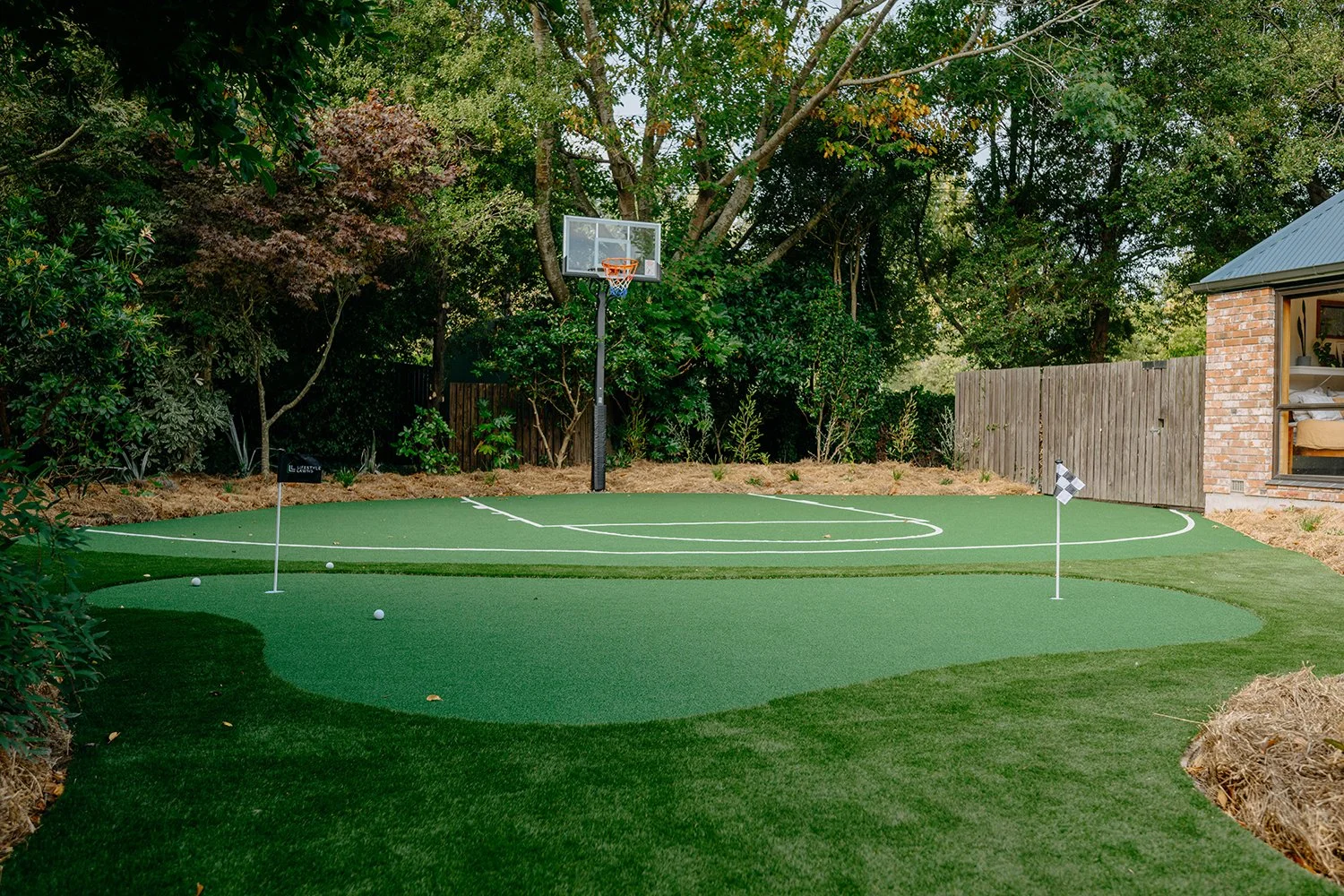 garden-basketball-court-3.jpg