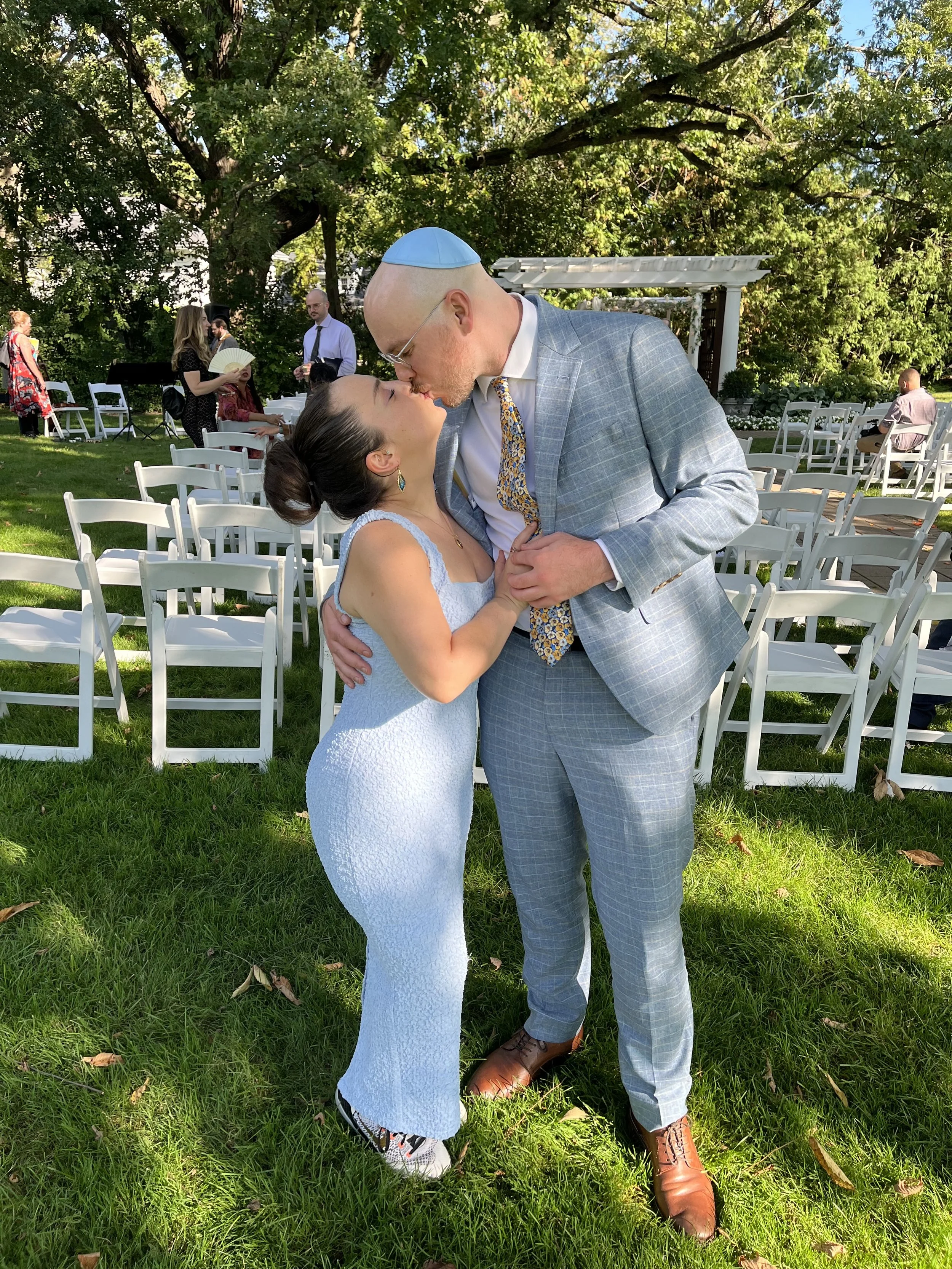 Kev & Jen's wedding in Ann Arbor, MI. He's a "kippah" :P