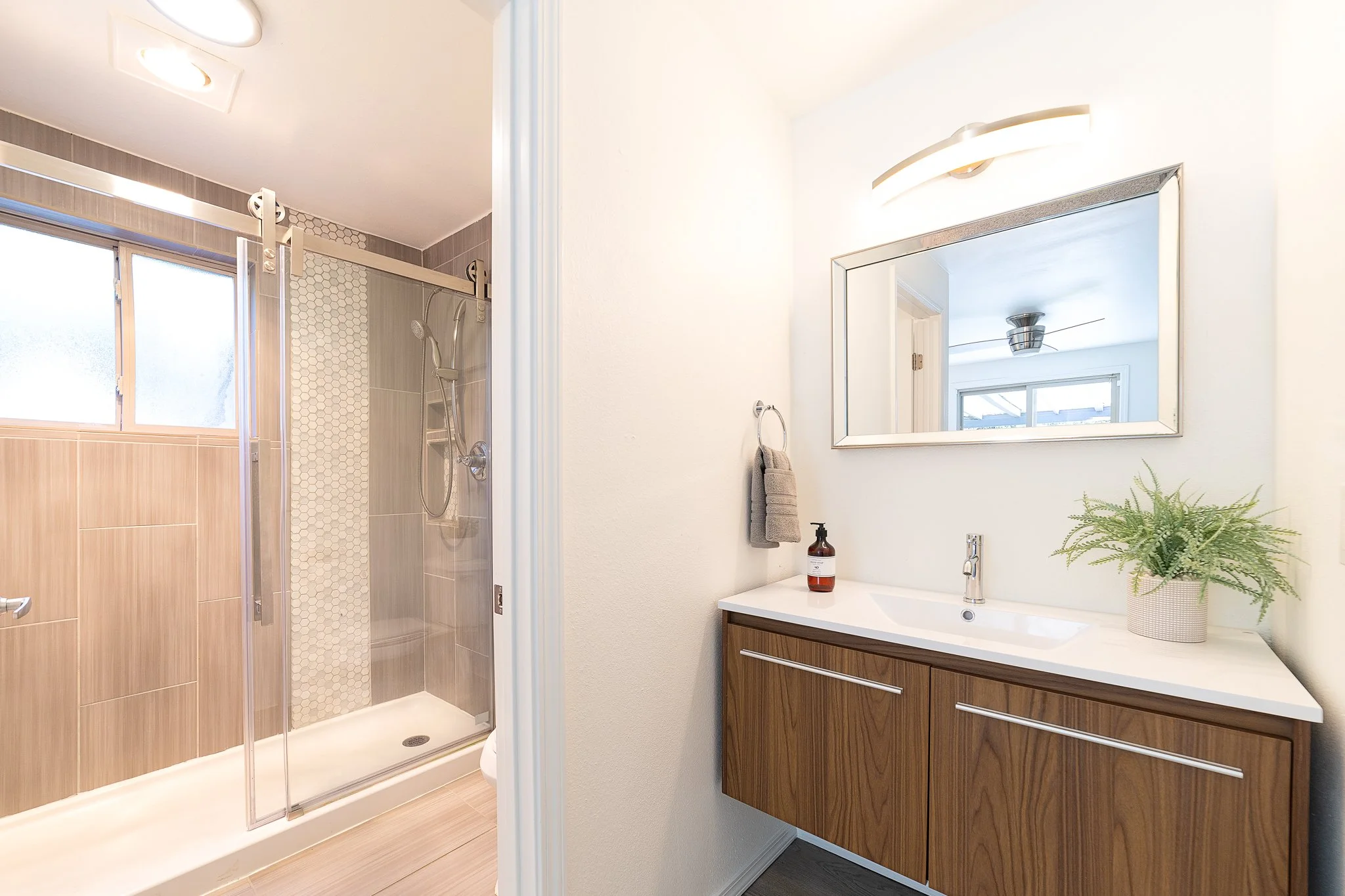 2025_0718_ PHOTOGRAPHY BY ROBBY MULLIKIN-ACTIONPNW-137.JPG