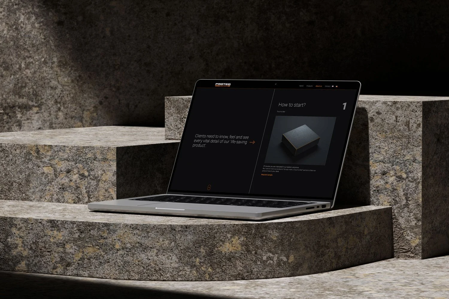 Laptop met webpagina van Proteq Bodygear in donkere stijl | Digitale productpresentatie voor sportprotectie