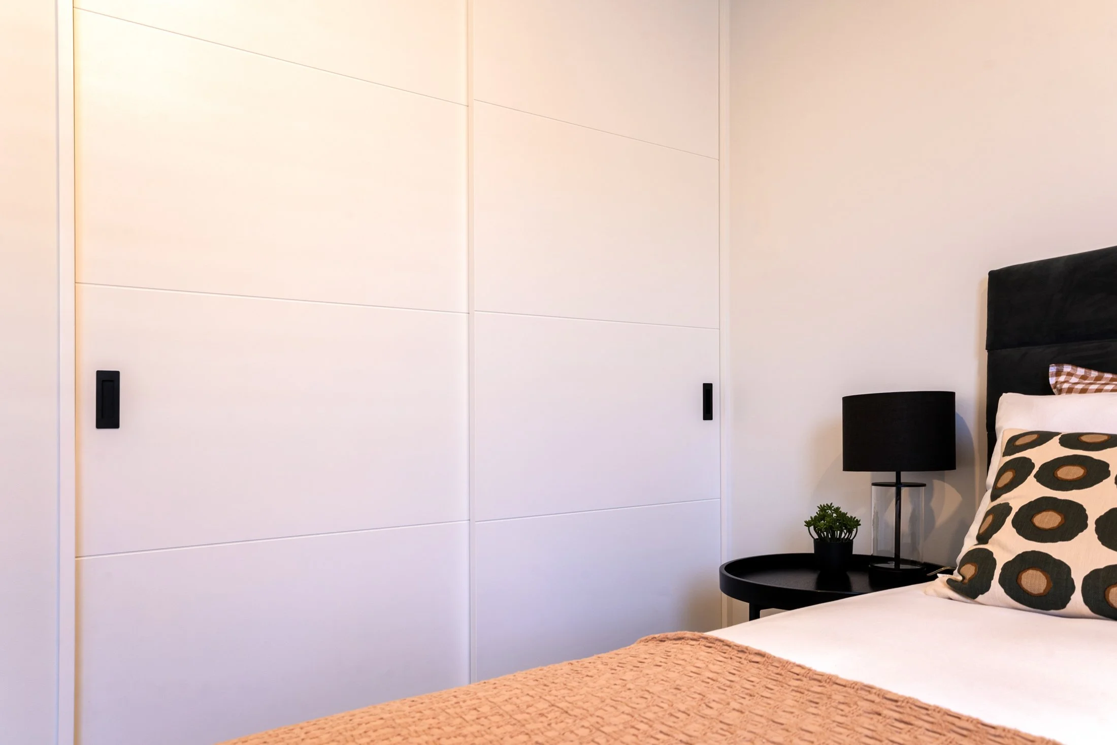 grooved_robemakers_flush pulls.jpg