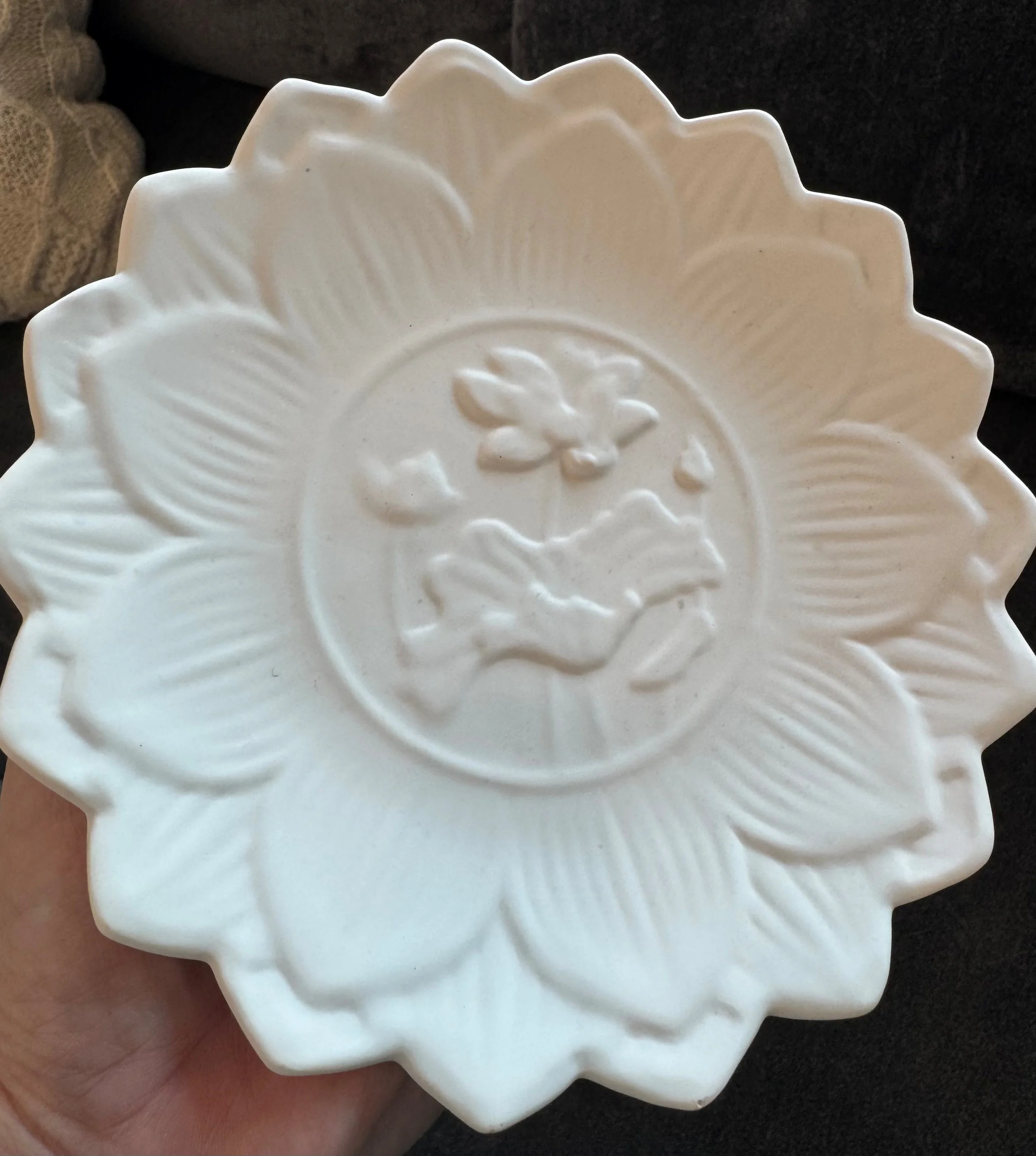 **NEW ITEM** Lotus tray