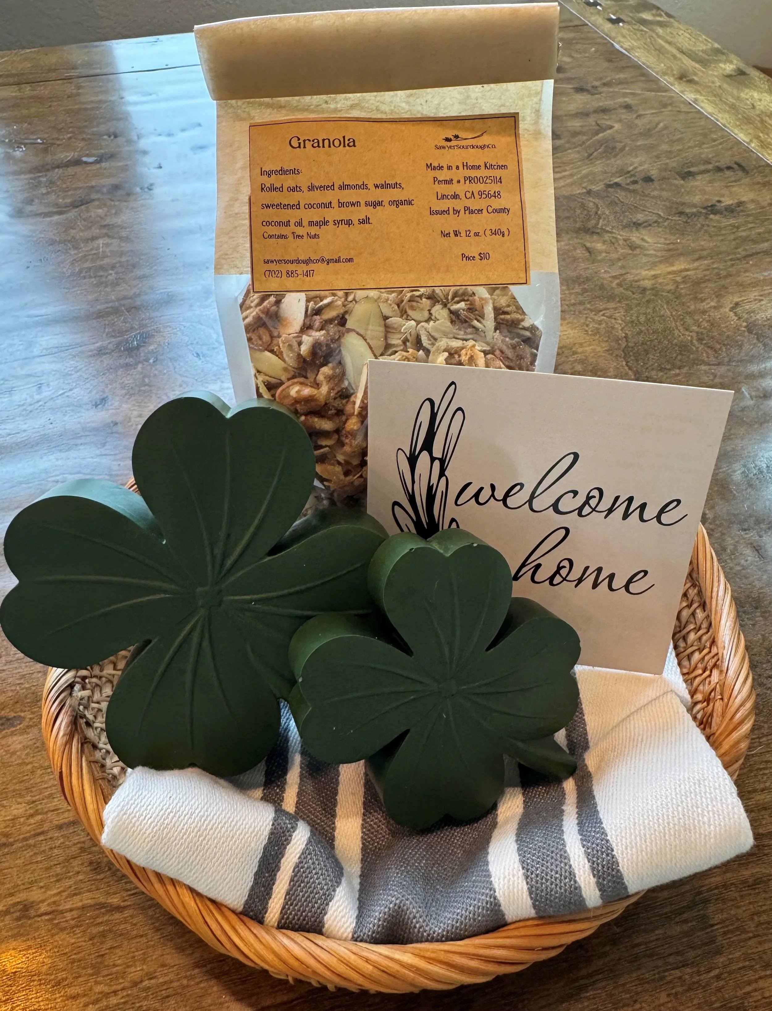 Small- Granola, Lucky Clovers Pair (Mosswood).jpg