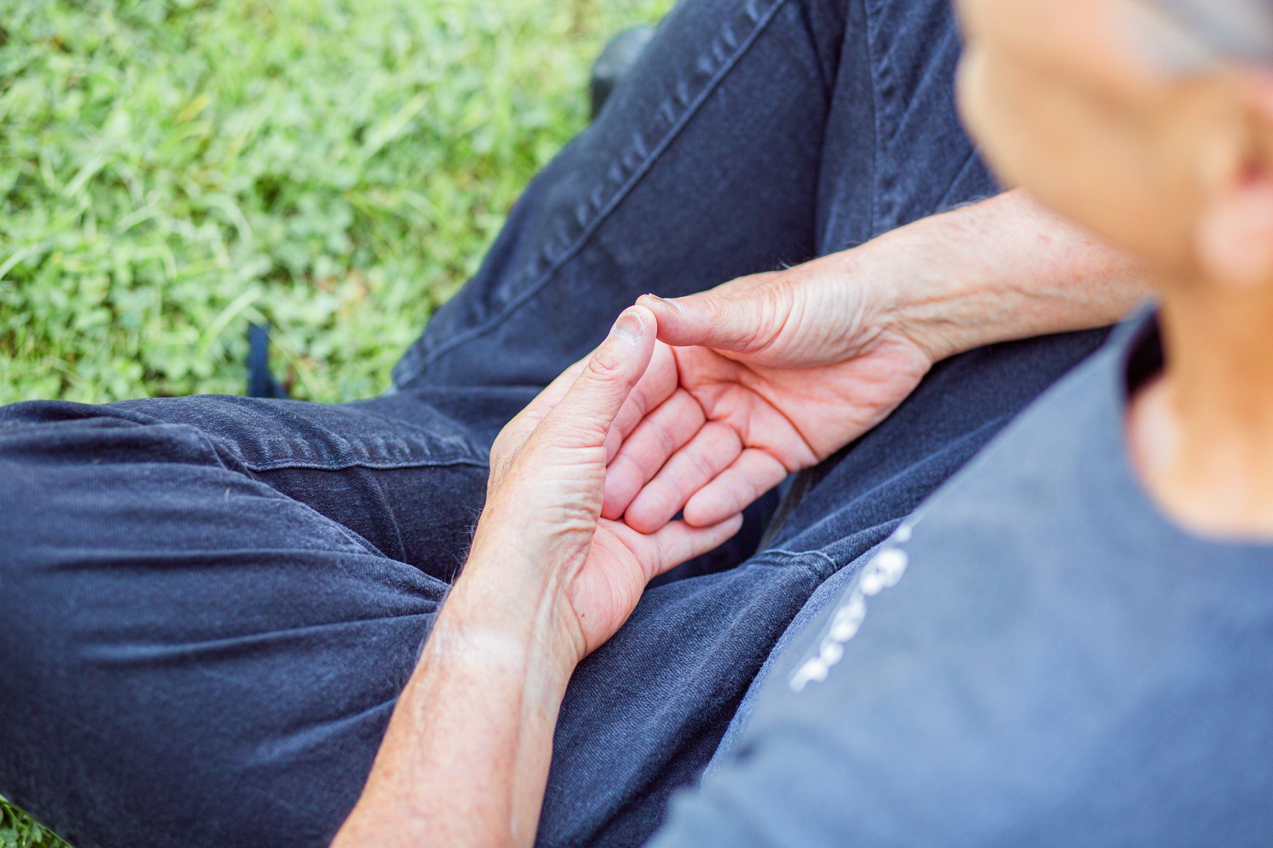瞑想　穏やかな心　マインドフルネス