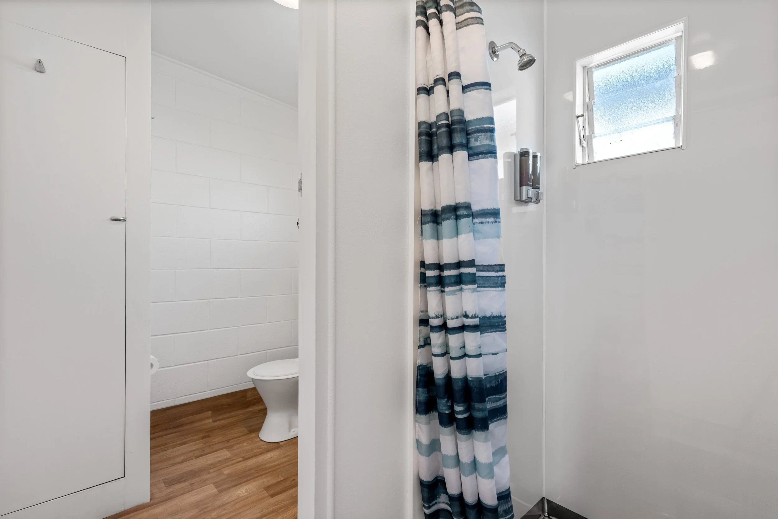 1 BR apartment bathroom.JPG