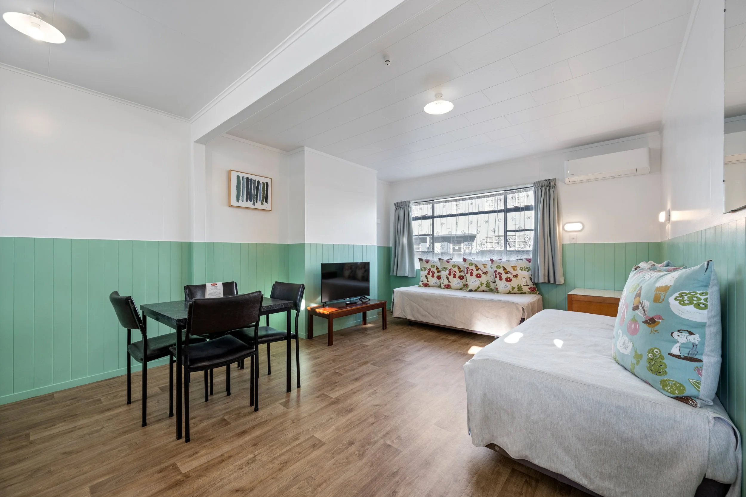 2 BR storey lounge.JPG
