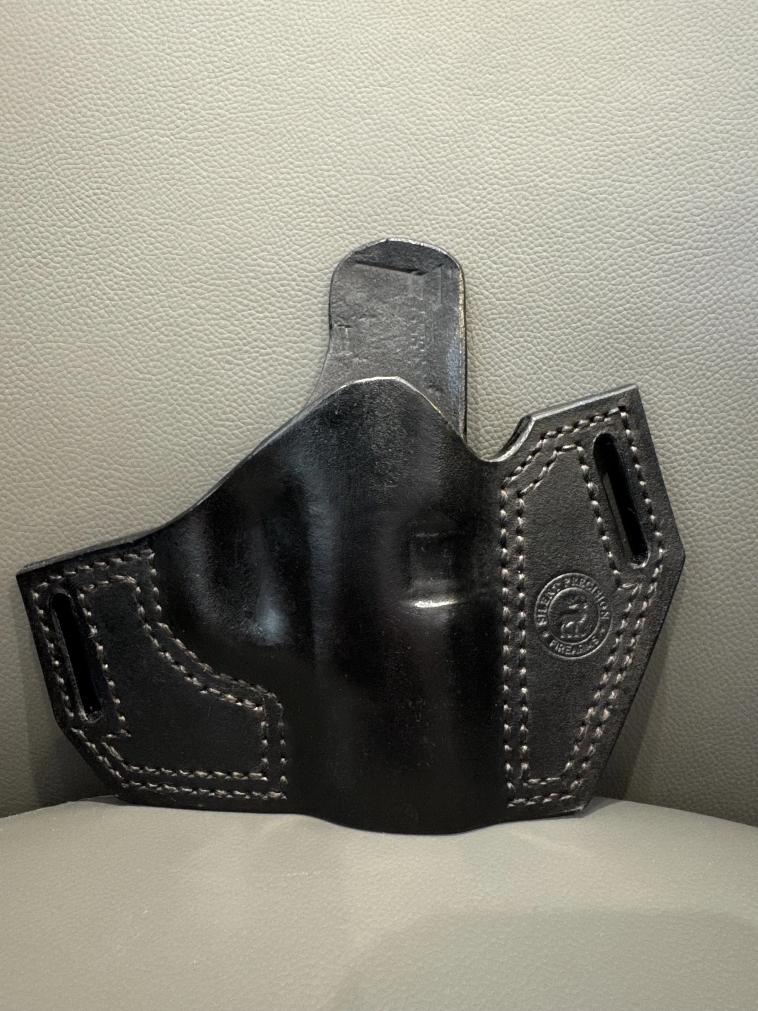 Minimalist - OWB Leather Holster