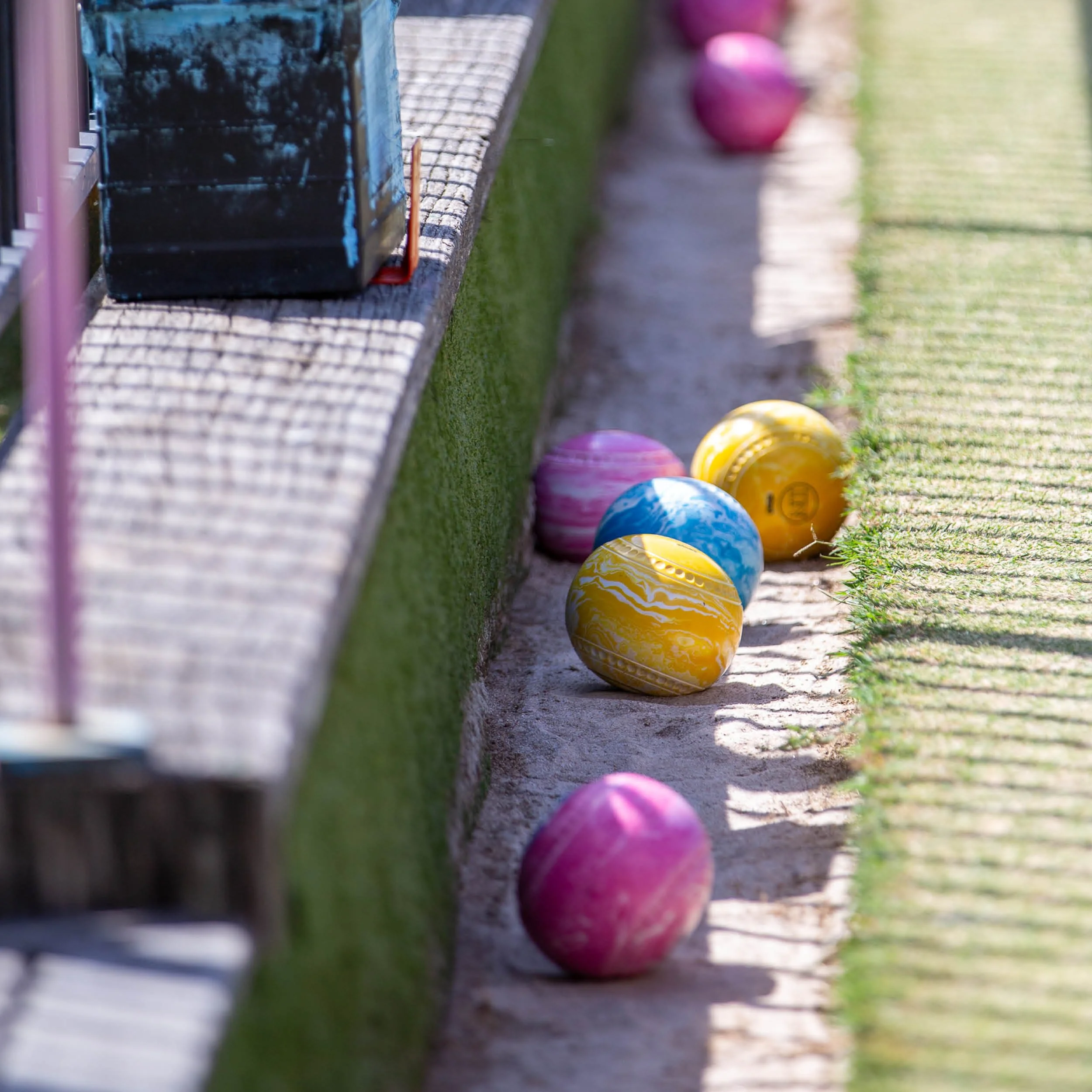 Bargo Bowls Square Tile Crop6.jpg