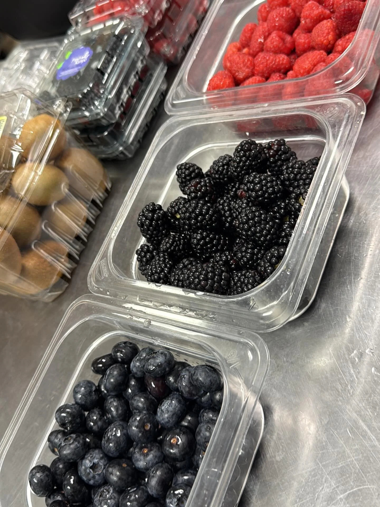 🍓🍍 Fresh. Juicy. Delicious. 🍓🍍
At Sunnyside Swirlz, we serve fresh fruit toppings daily &mdash; hand-cut and ready to make your froyo pop with color and flavor! 🥝🍓🫐

Whether you love the sweetness of pineapple, the tang of kiwi, or the burst o