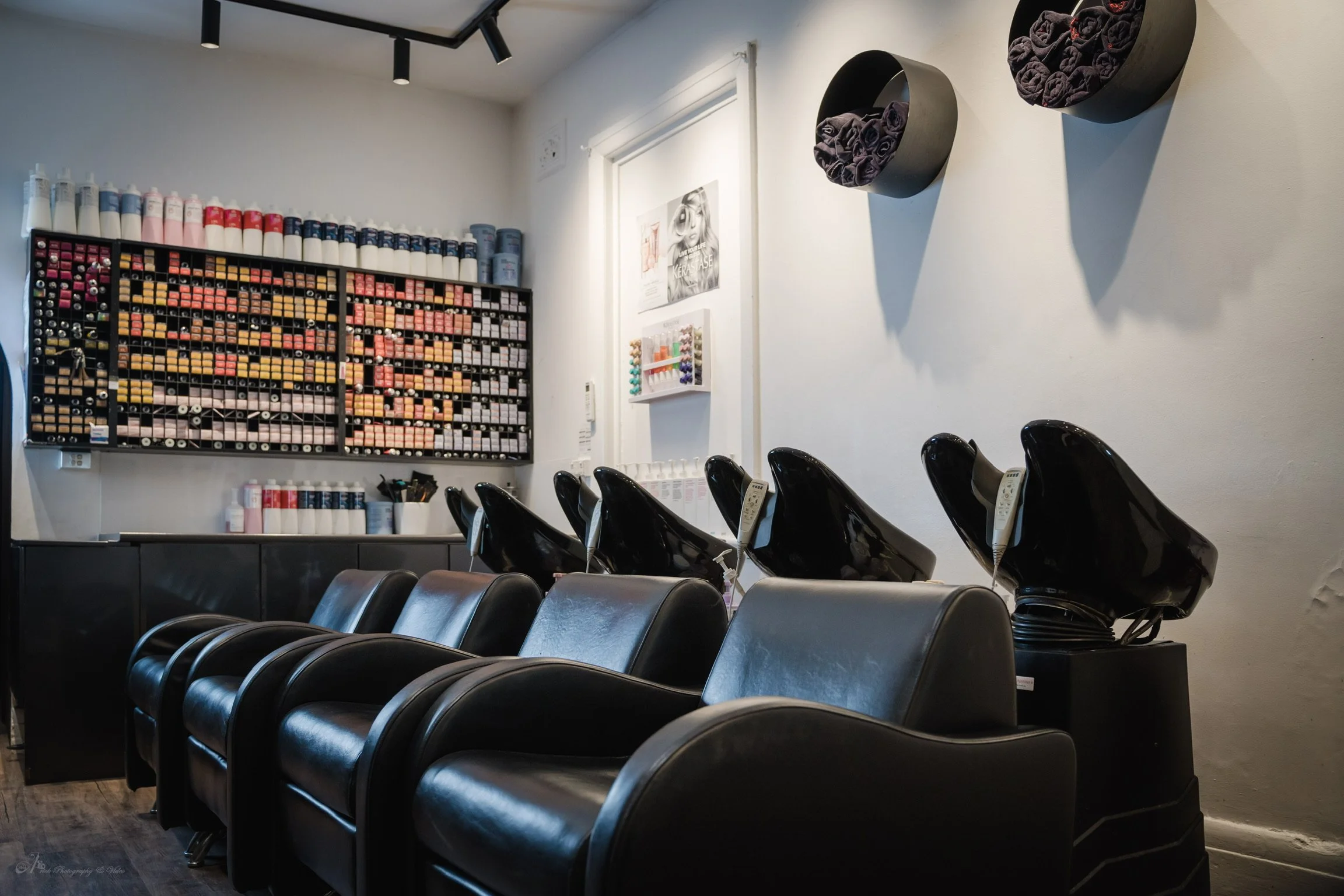 Luxury Northern Beaches hair salon Mane Impact, located in Fairlight, specialising in seamless hair extensions and expert hairstyling.